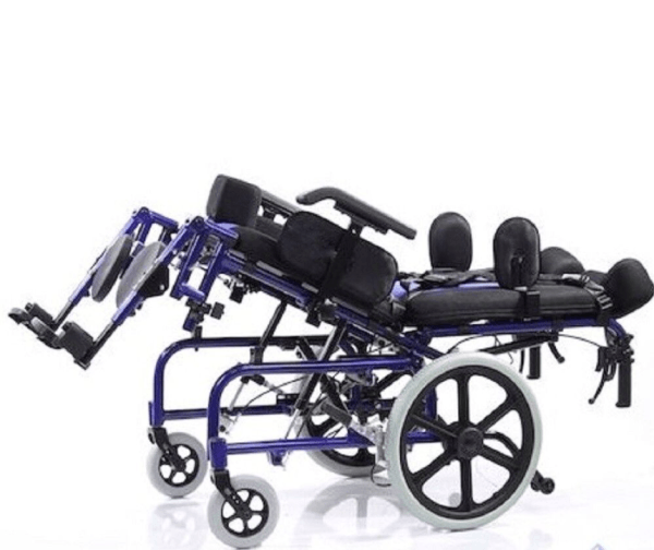 RÖMER R258 Spastik Yetişkin Tekerlekli Sandalye