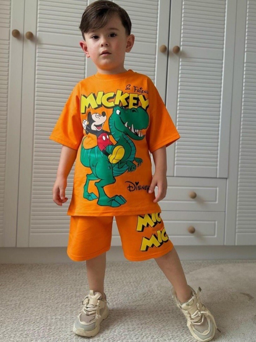 Erkek Çocuk Turuncu Mickey Dinozorlu Takım