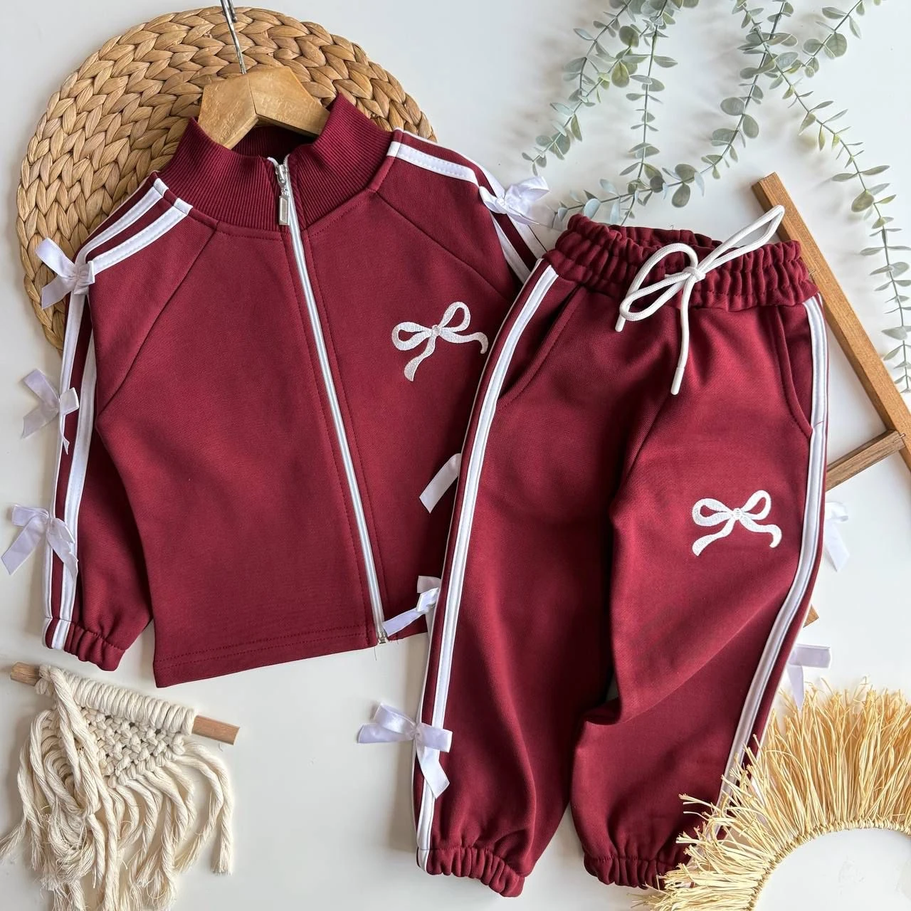 Kız Çocuk Bordo Fermuarlı Fiyonklu Takım