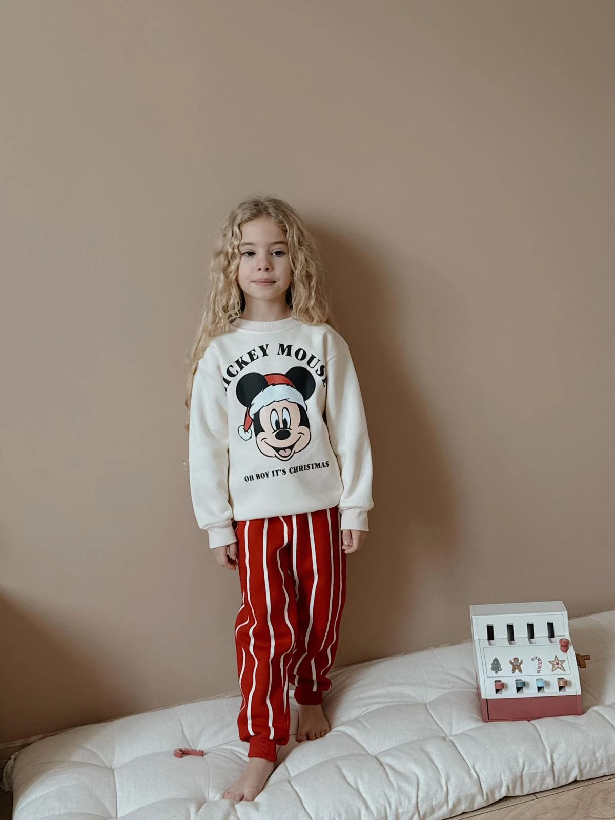 Kız Çocuk Beyaz Kırmızı Çizgili Mickey Takım