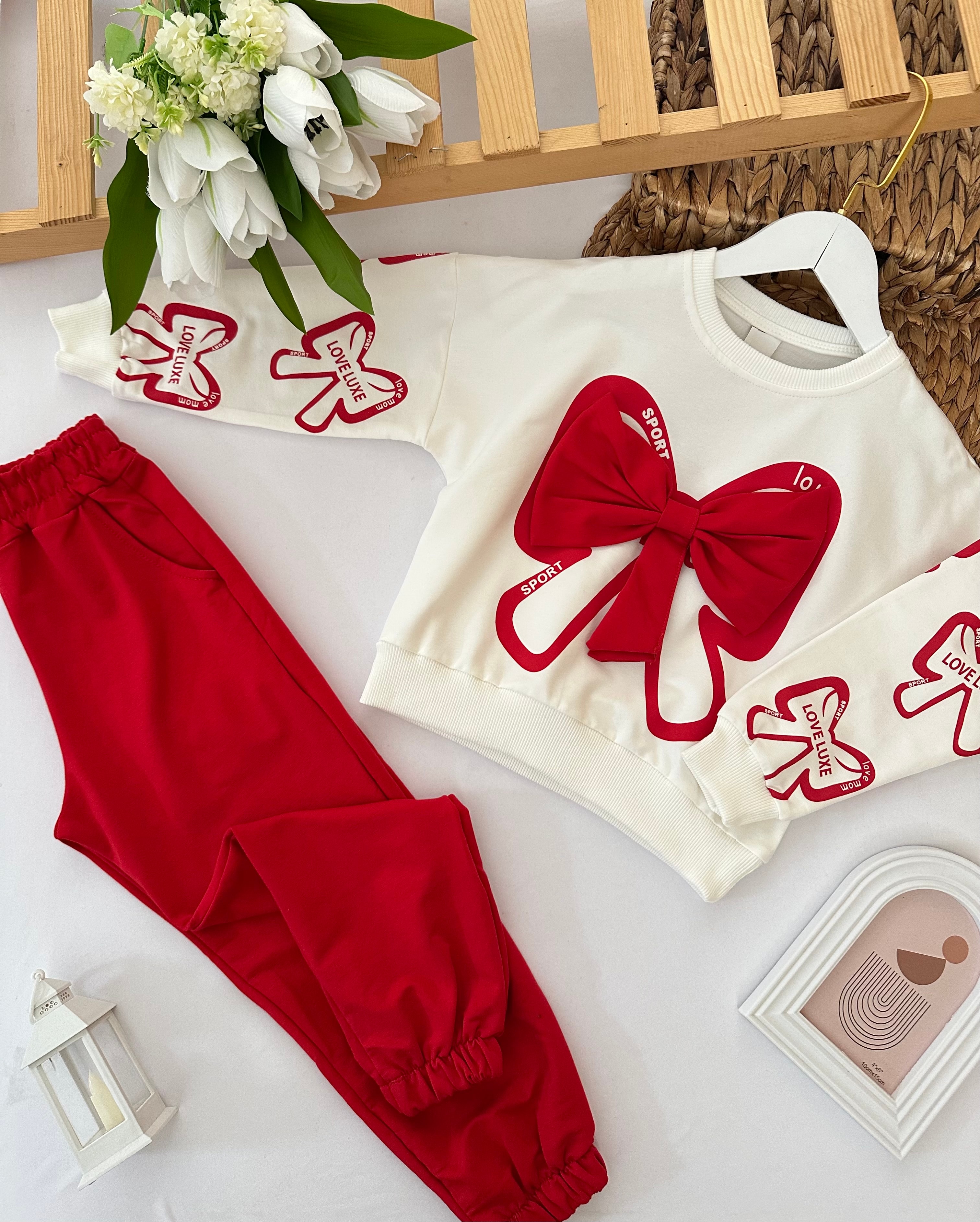 Kız Çocuk Kırmızı Fiyonklu Alt-Üst Takım