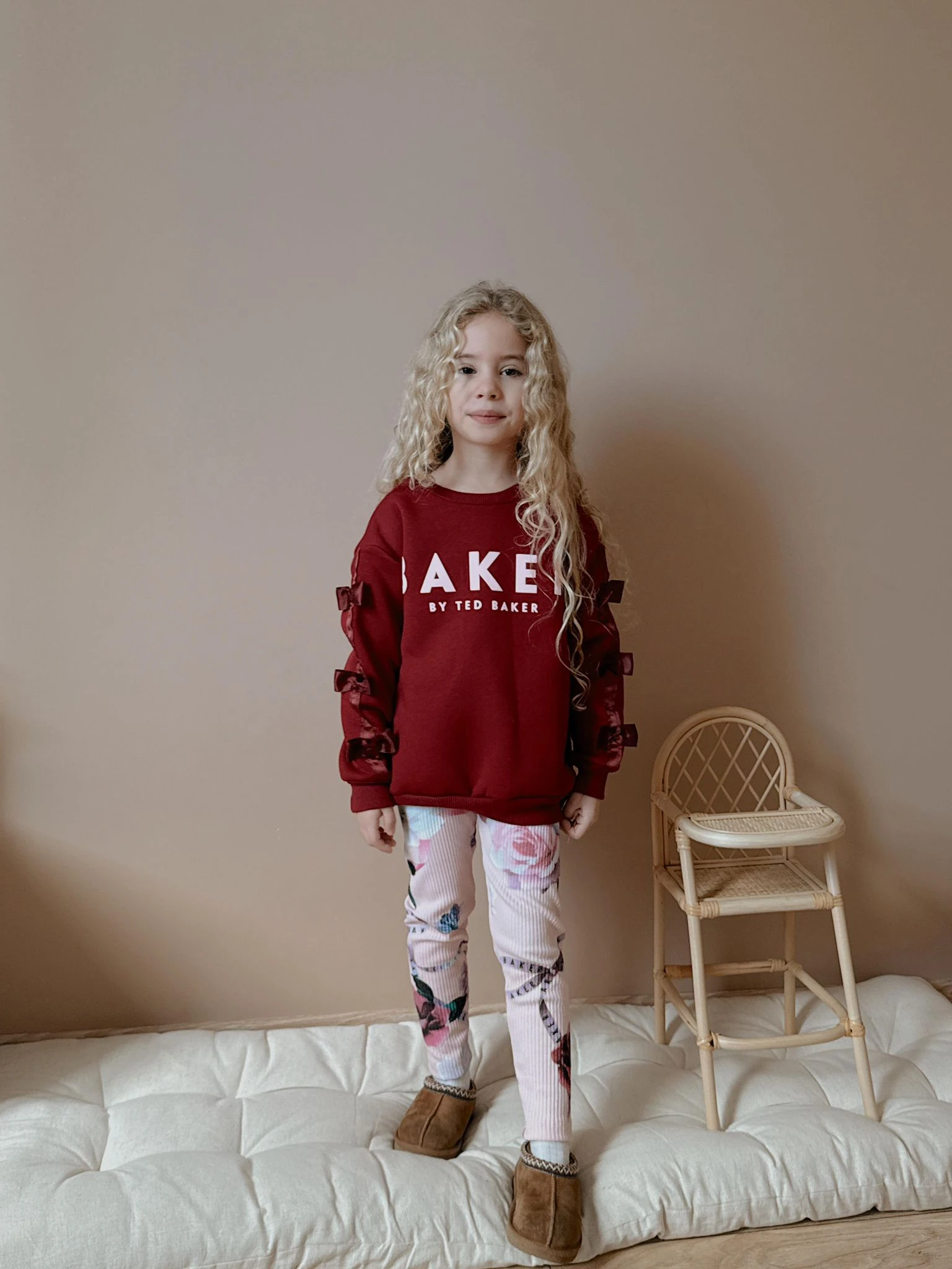 Kız Çocuk Bordo Çiçek Desenli Kolları Fiyonk Taytlı Takım