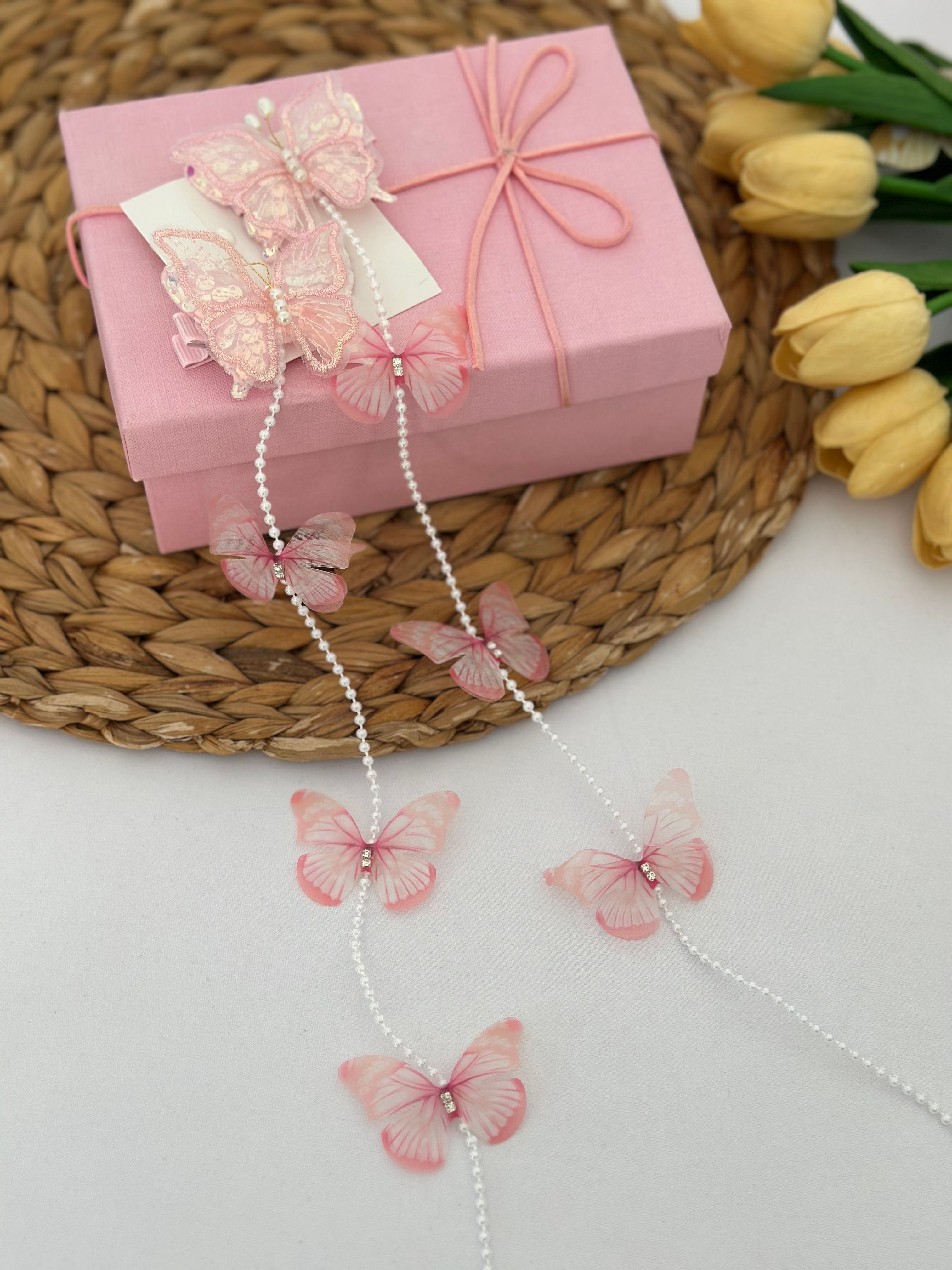 Pembe İncili Kelebek Model Pens Toka