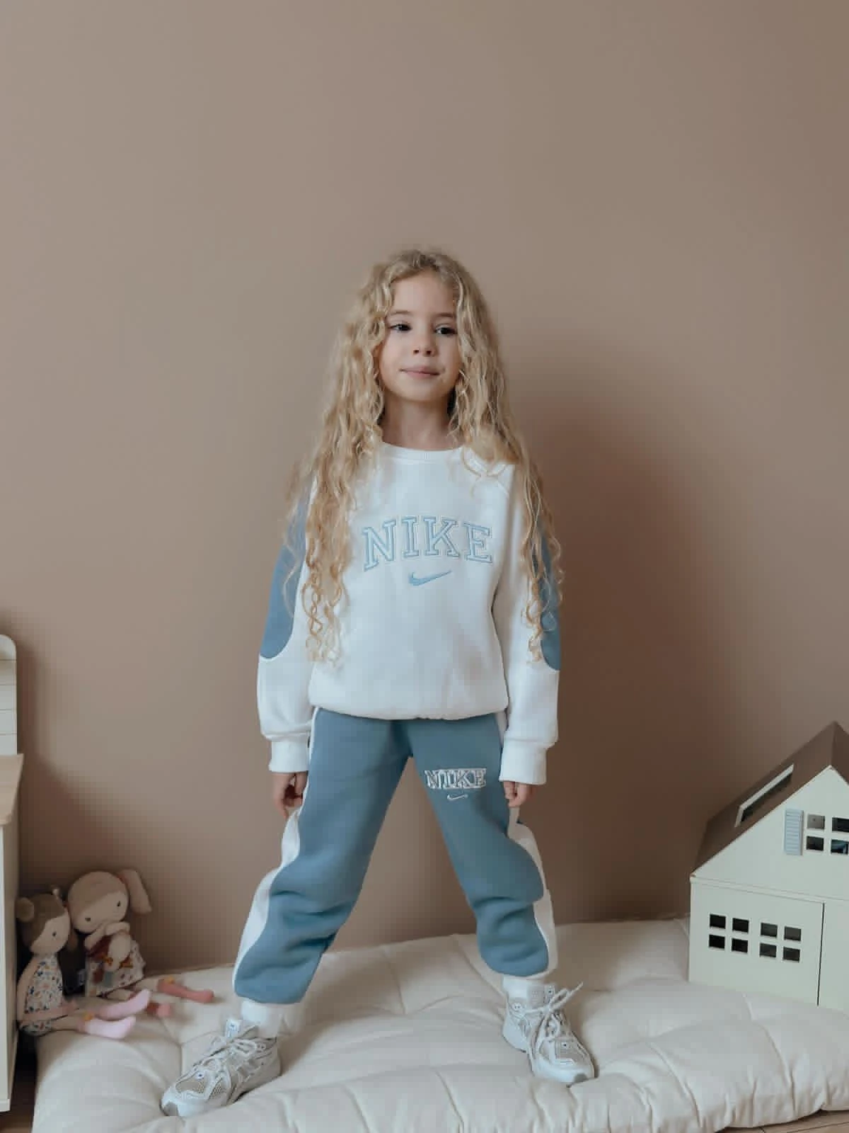 Kız Çocuk Beyaz Mavi Marka Takım 