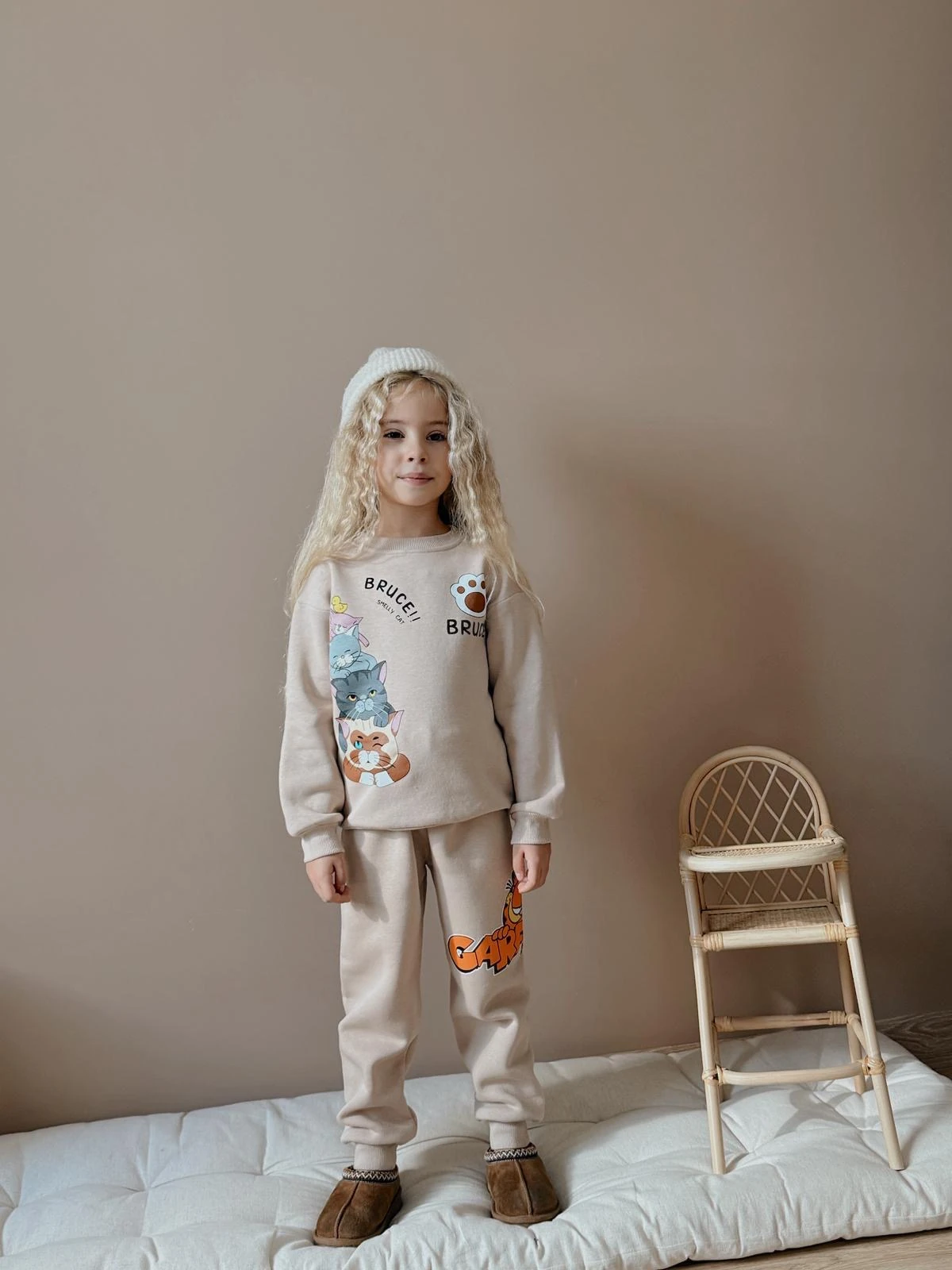 Kız Çocuk Bej Kedili Alt-Üst Takım
