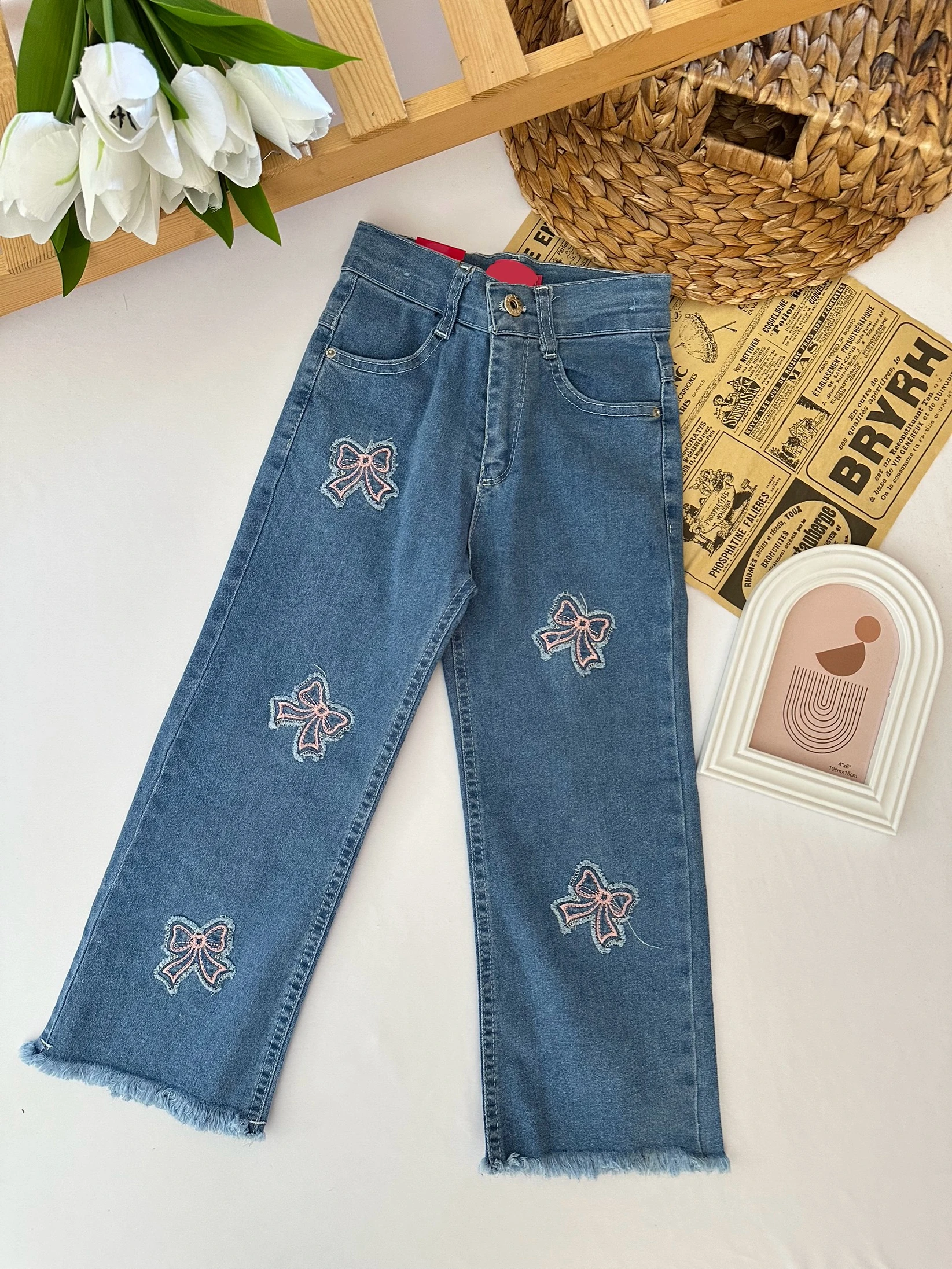 Kız Çocuk Pembe Fiyonk Desenli Mavi Kot Pantolon