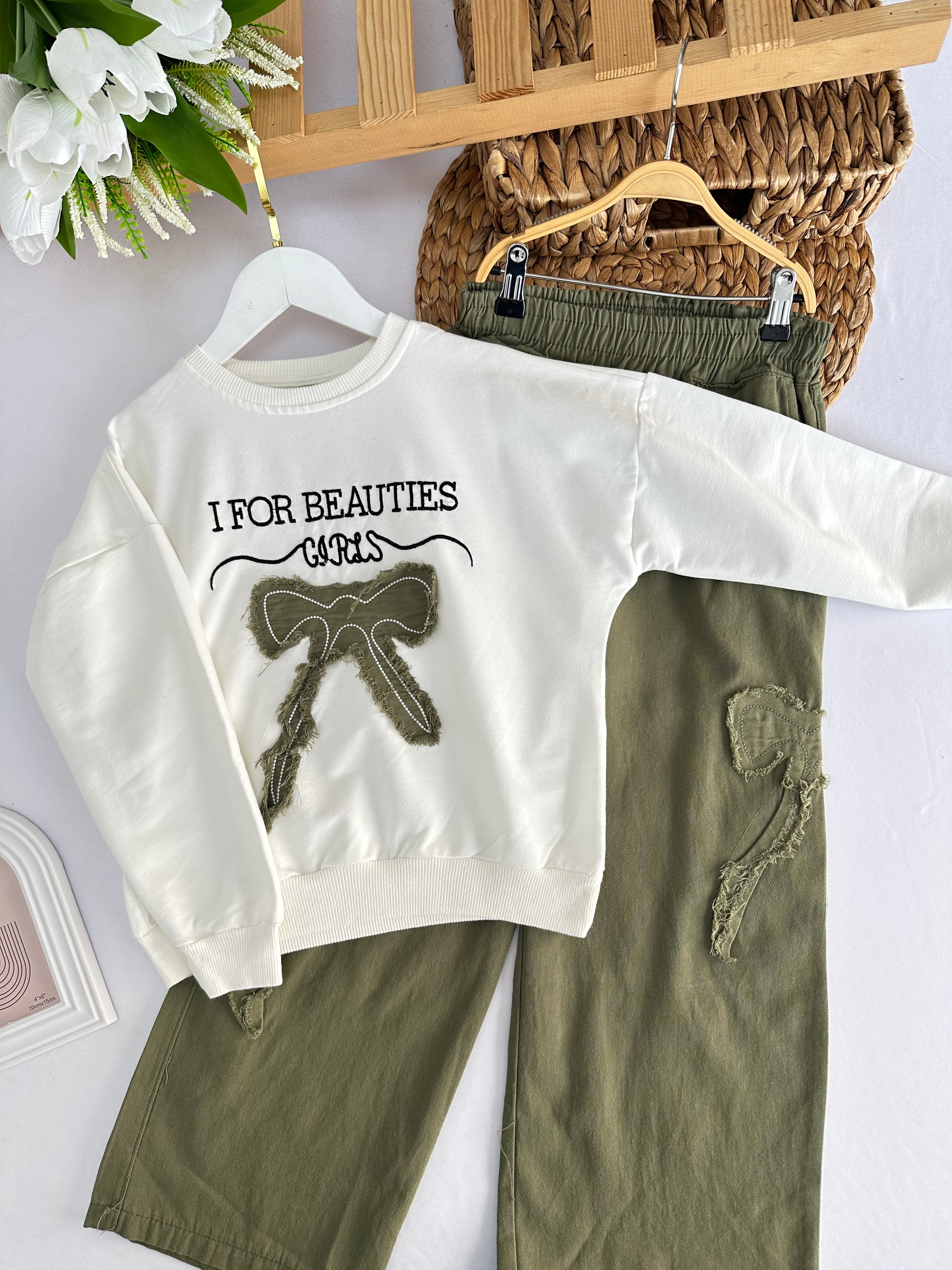 Kız Çocuk Haki Kurdele Pantolonlu Takım