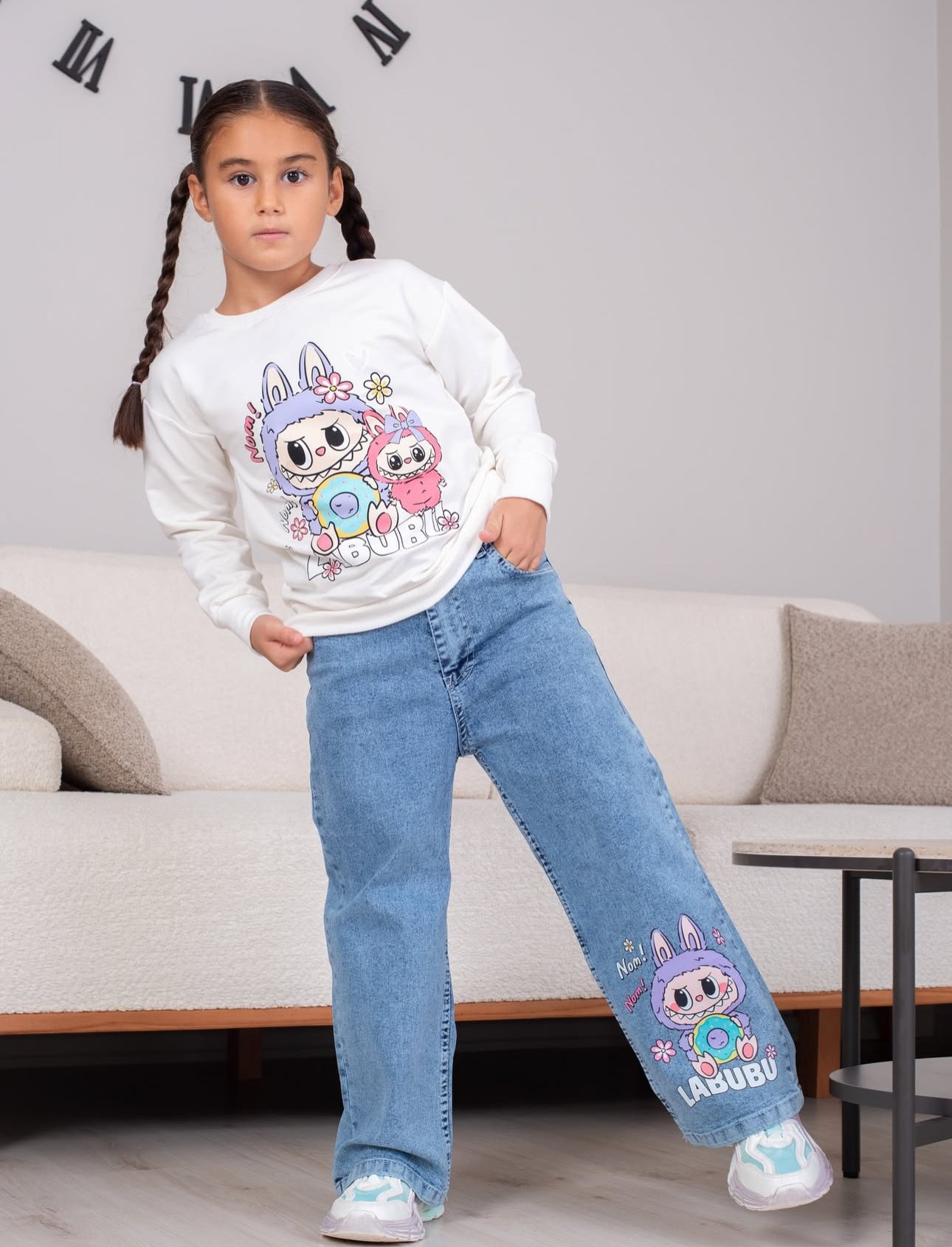 Kız Çocuk Beyaz Labubu Kot Pantolon Sweat 2’li Takım 