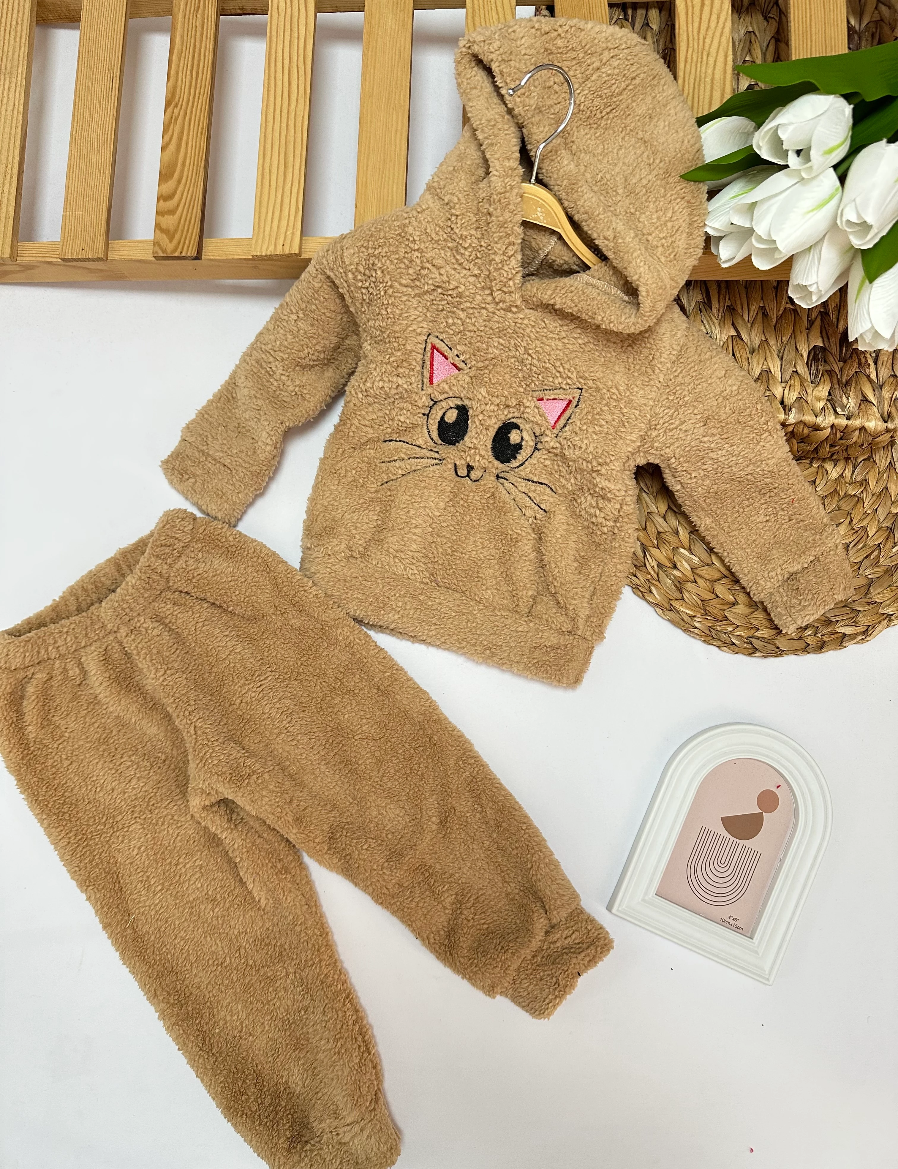 Kız Çocuk Bej Kedili Peluş Takım