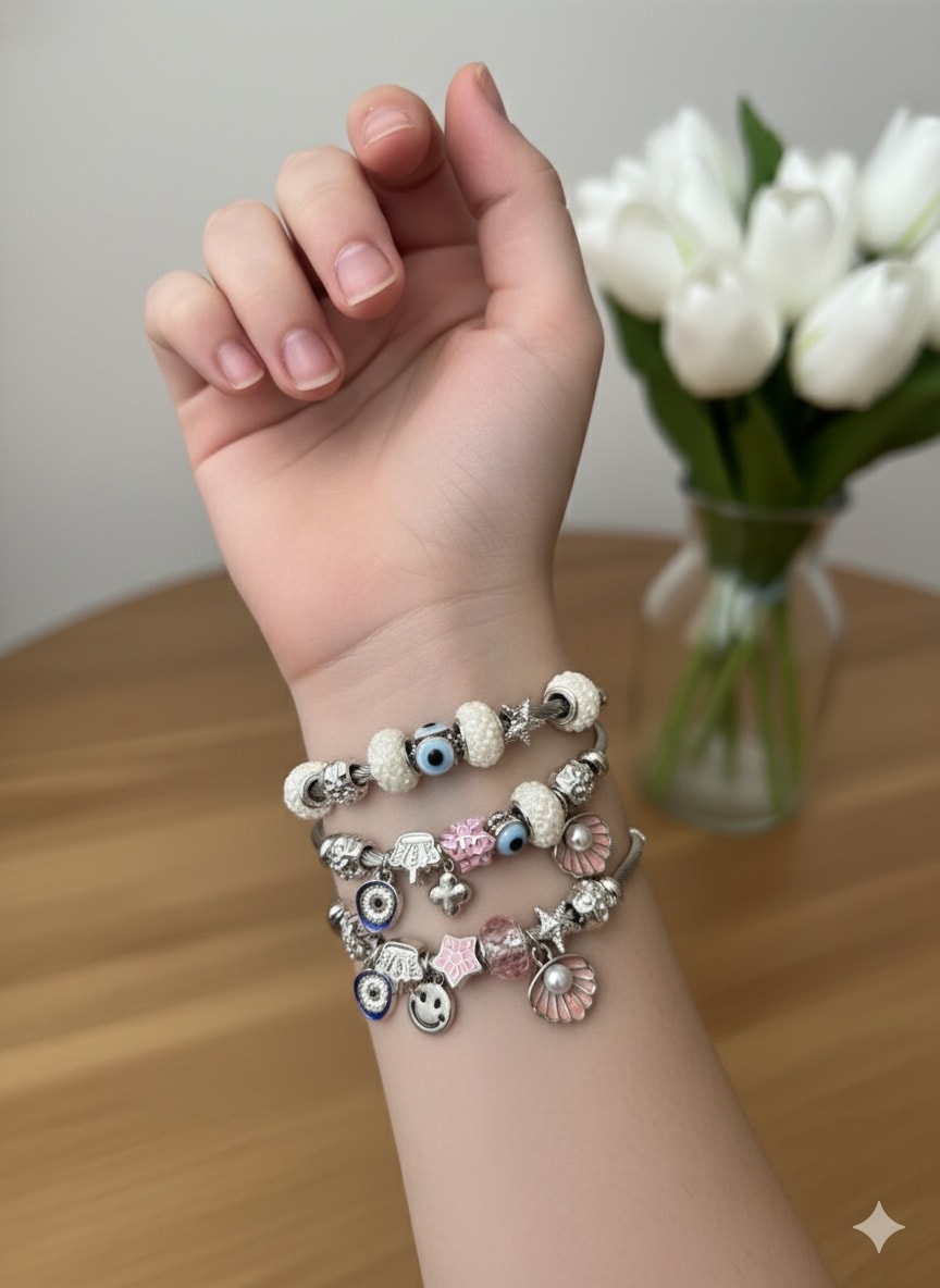 Charmlı Ayarlanabilir Bileklik