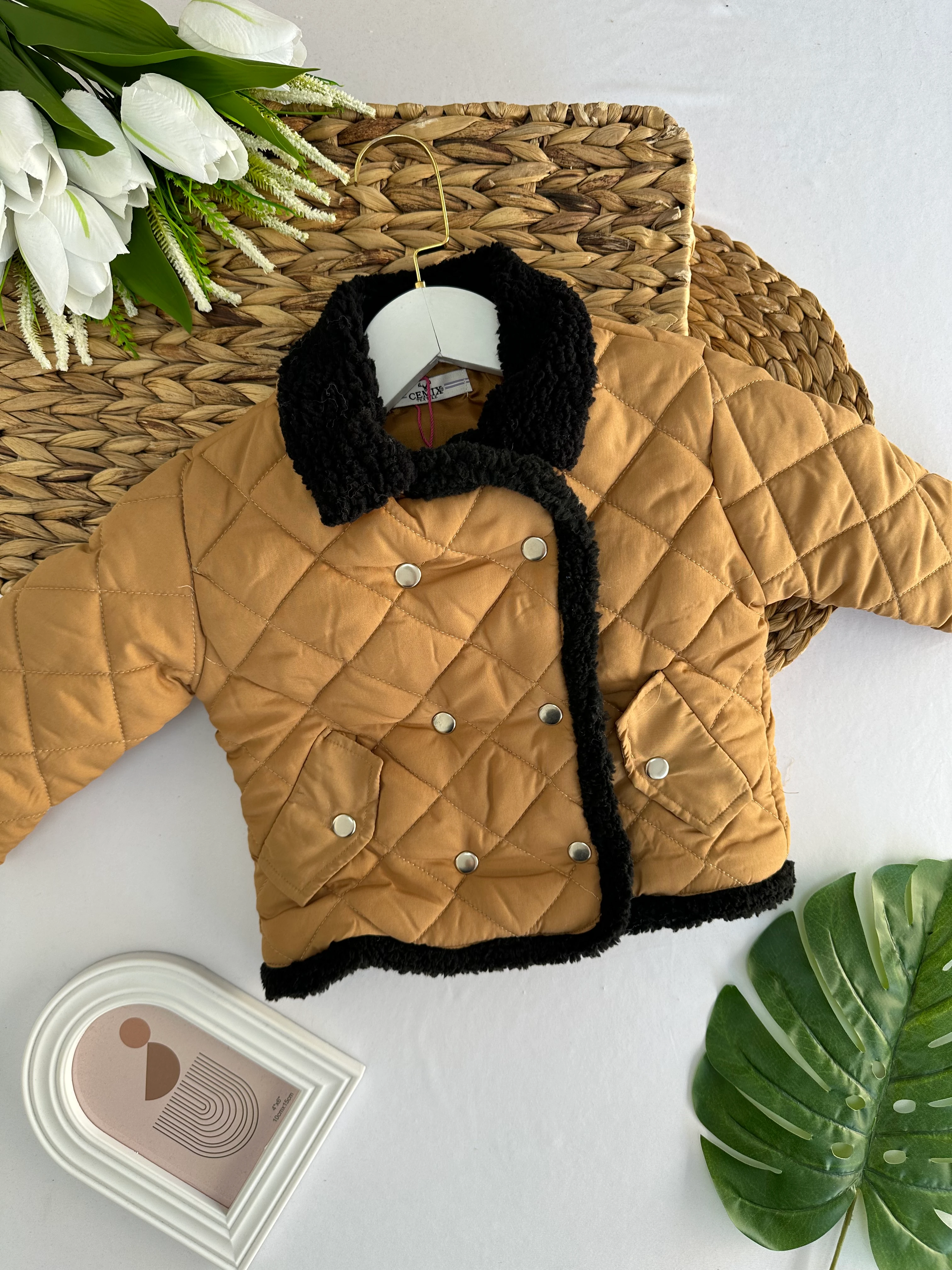 Kız Çocuk Kahve İçi Yünlü Mont