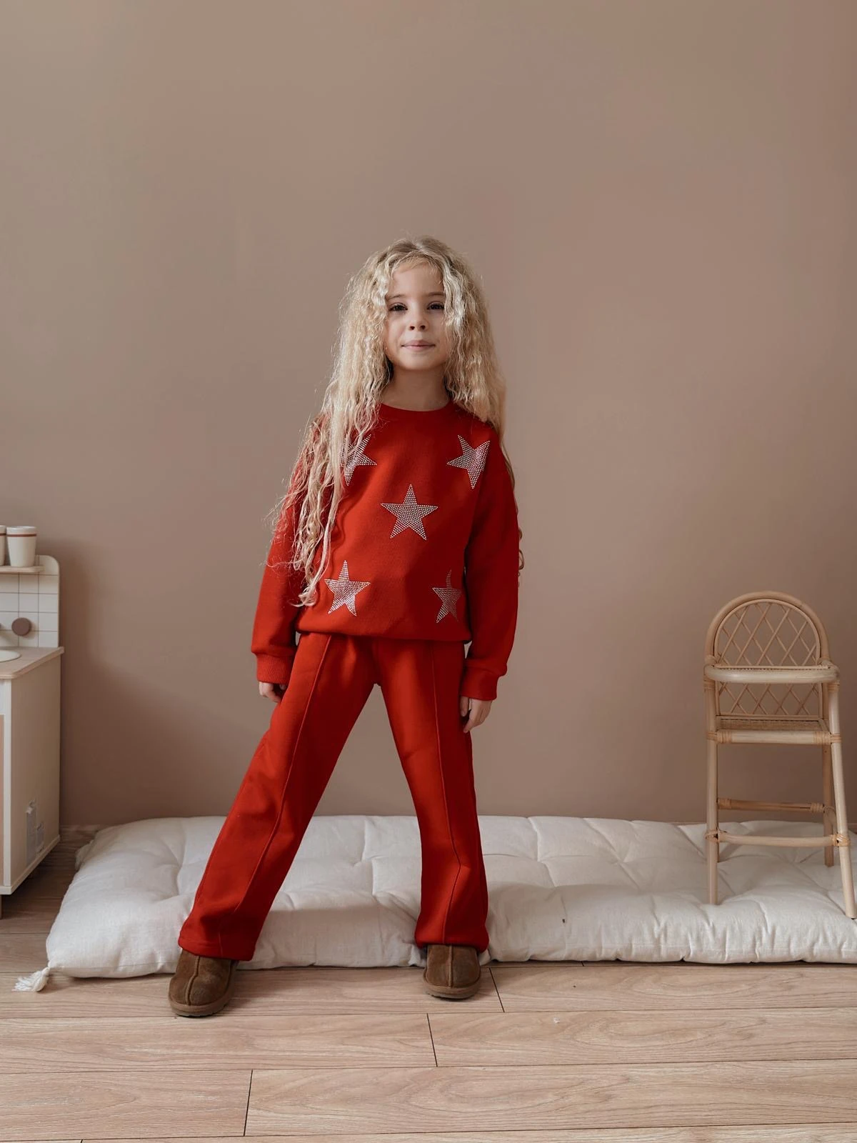 Kız Çocuk Kırmızı Yıldızlı Taşlı Alt-Üst Takım