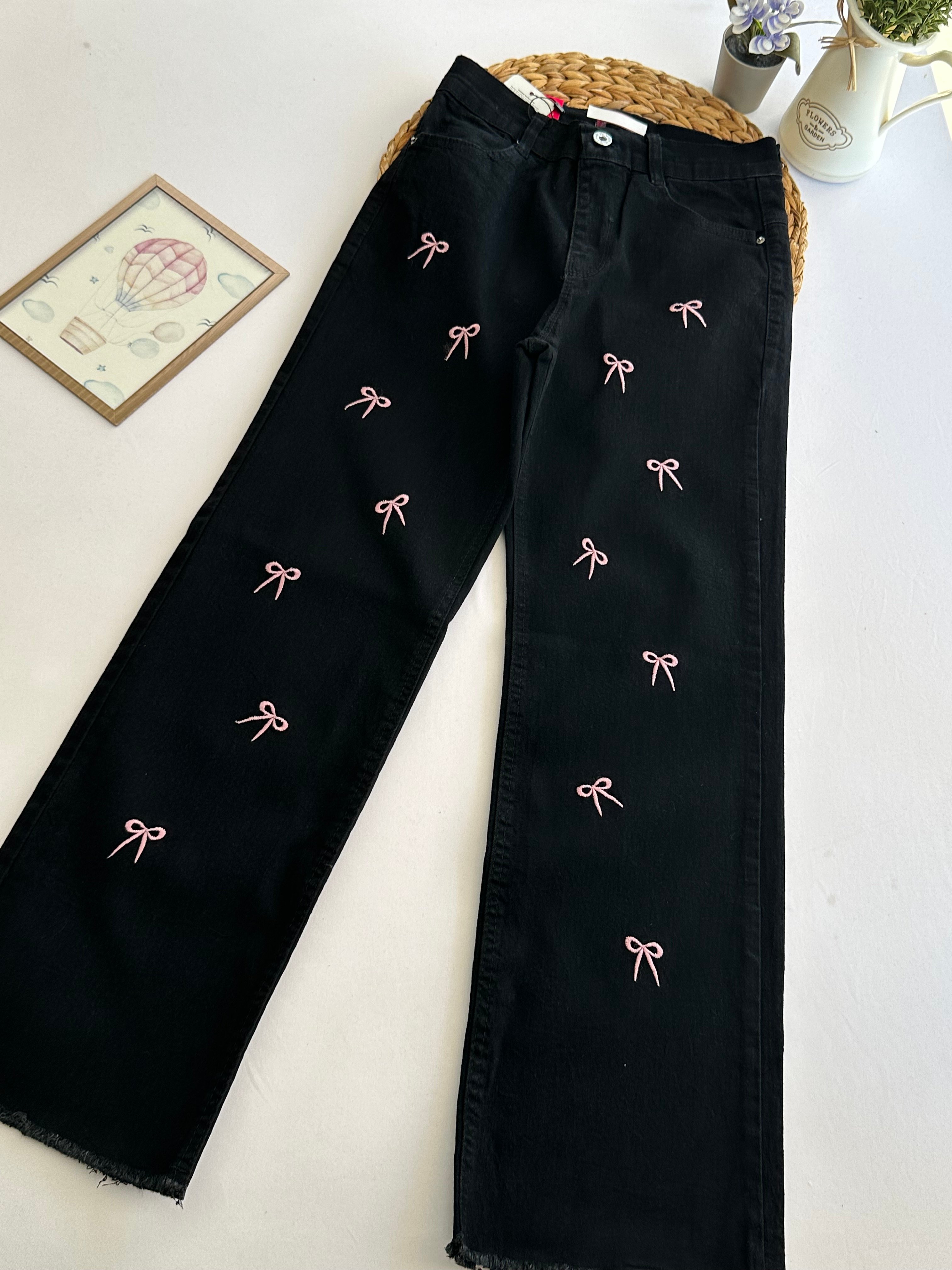 Kız Çocuk Siyah Fiyonk Desenli Kot Pantolon 