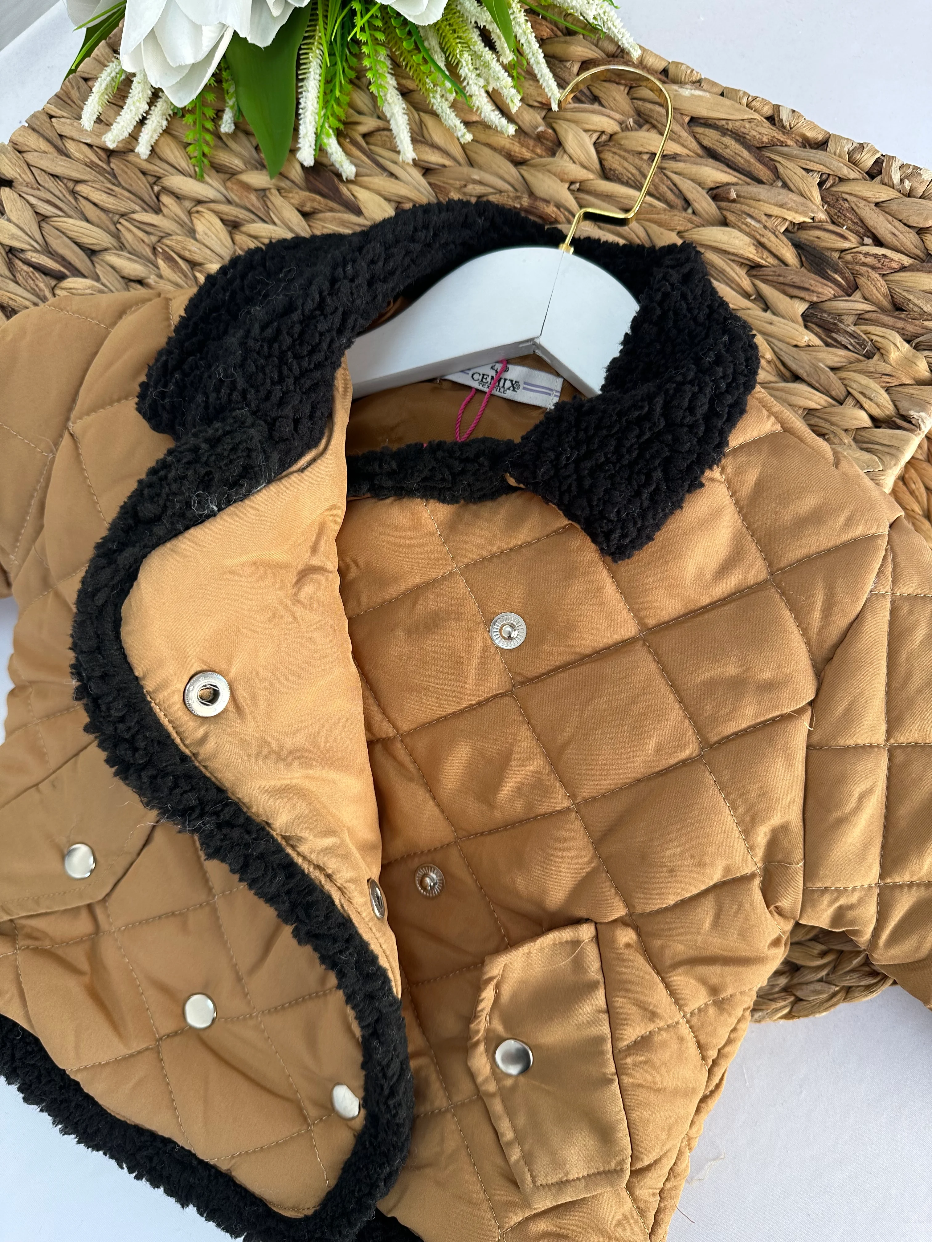 Kız Çocuk Kahve İçi Yünlü Mont