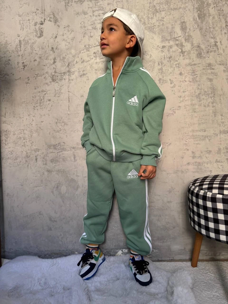 Erkek Çocuk Yeşil Şeritli Fermuarlı Takım
