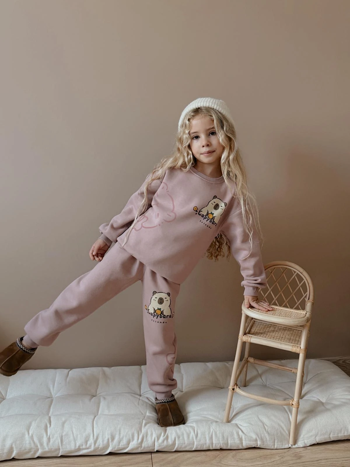 Kız Çocuk Gül Kurusu Capybara Alt-Üst Takım