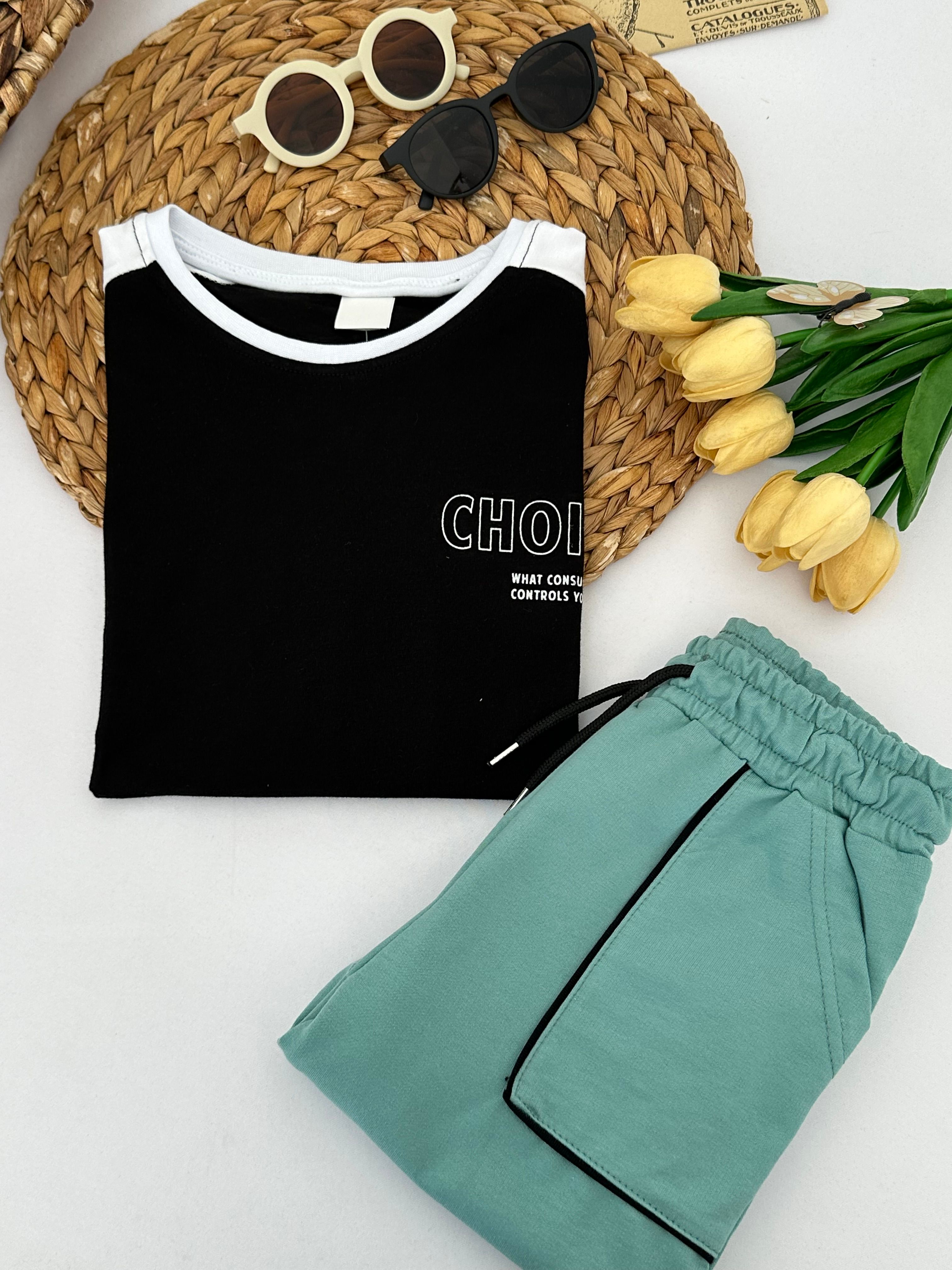 Erkek Çocuk Siyah Choices Yazılı Şortlu Takım