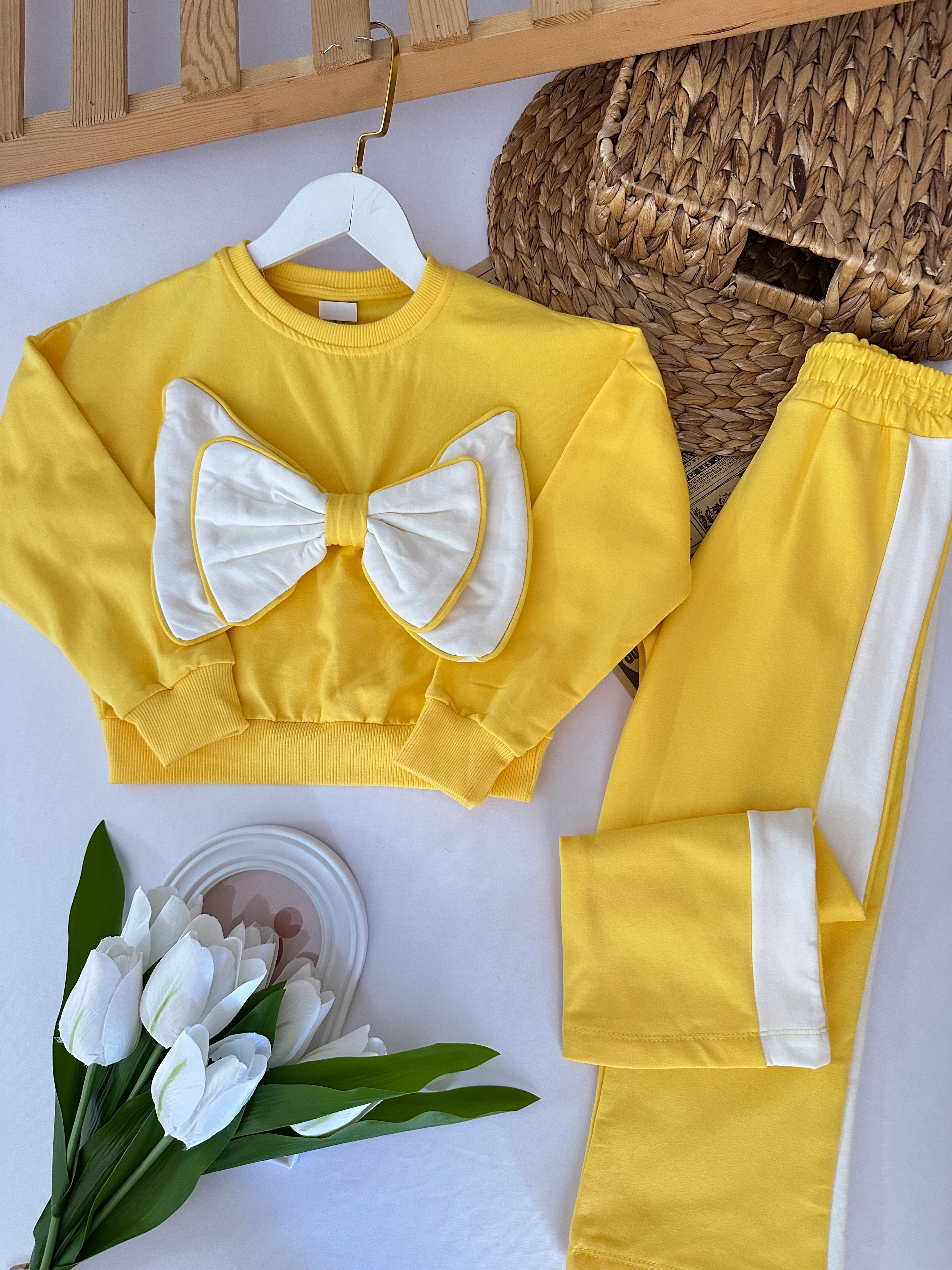 Kız Çocuk Sarı Büyük Fiyonklu Takım 