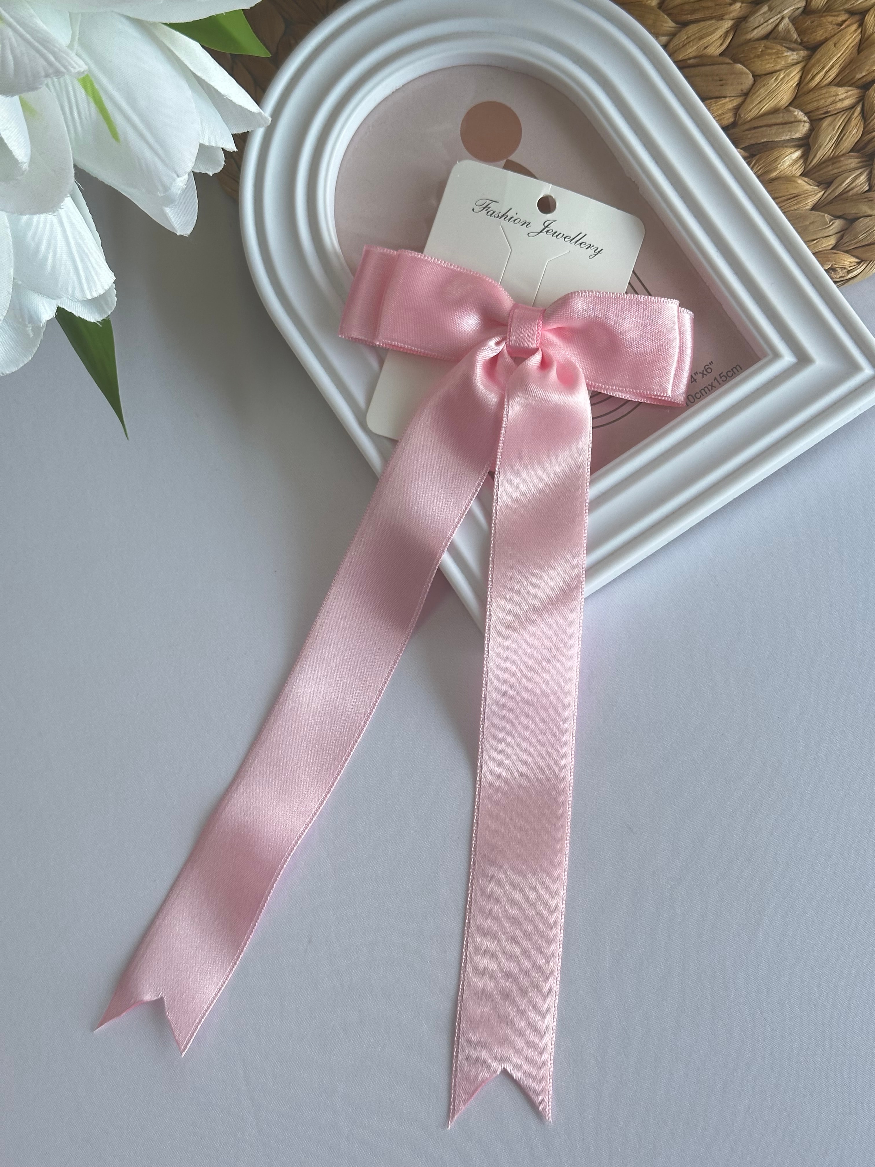 Pembe Saten Kumaş Fiyonk Toka