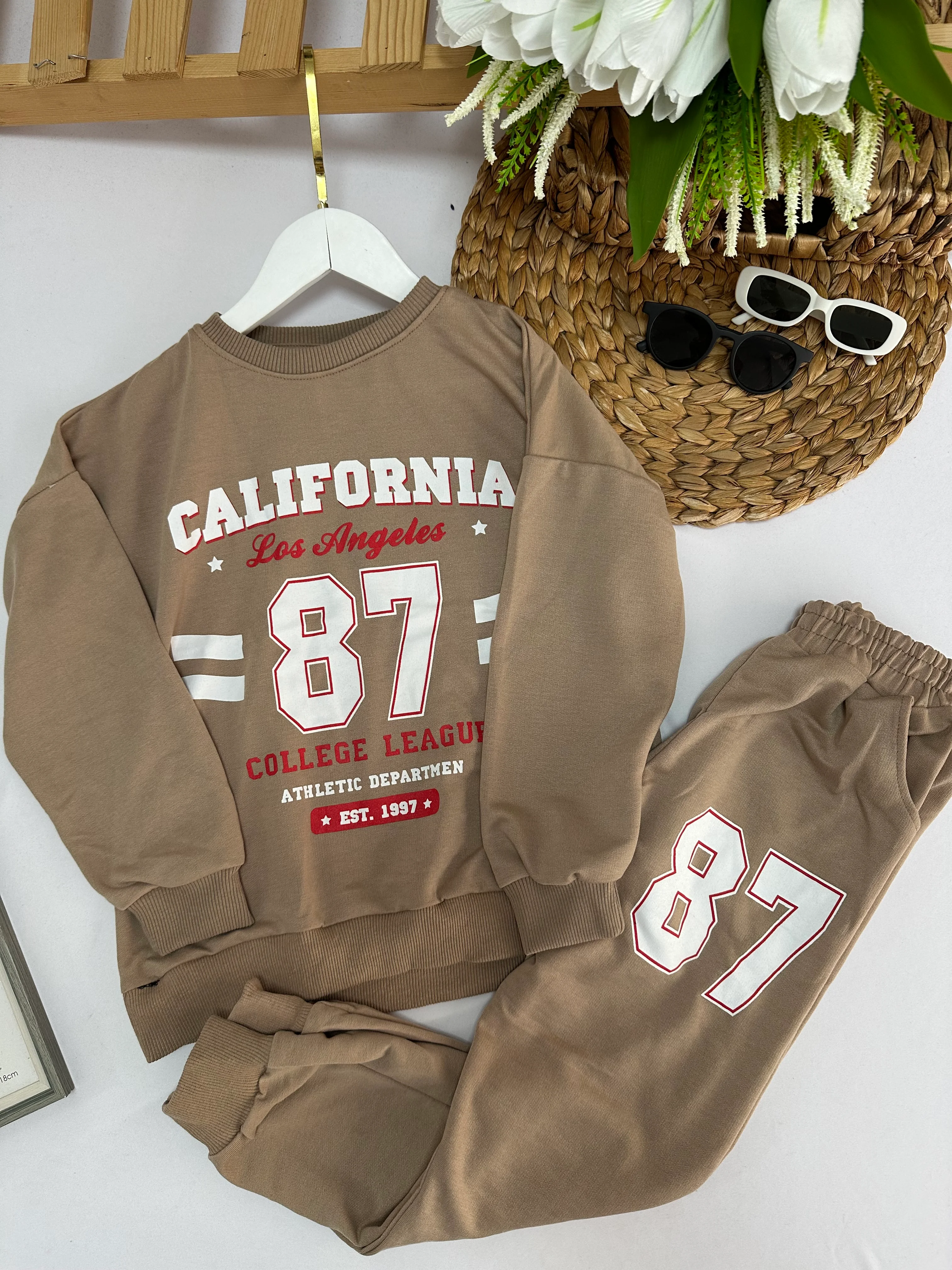 Erkek Çocuk Kahve California Takım
