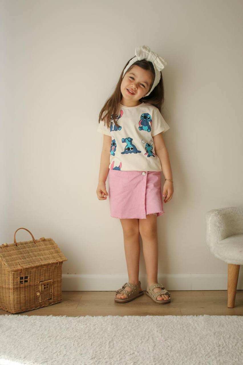 Kız Çocuk Stitch Desenli Pembe Kot Şort Etekli Takım
