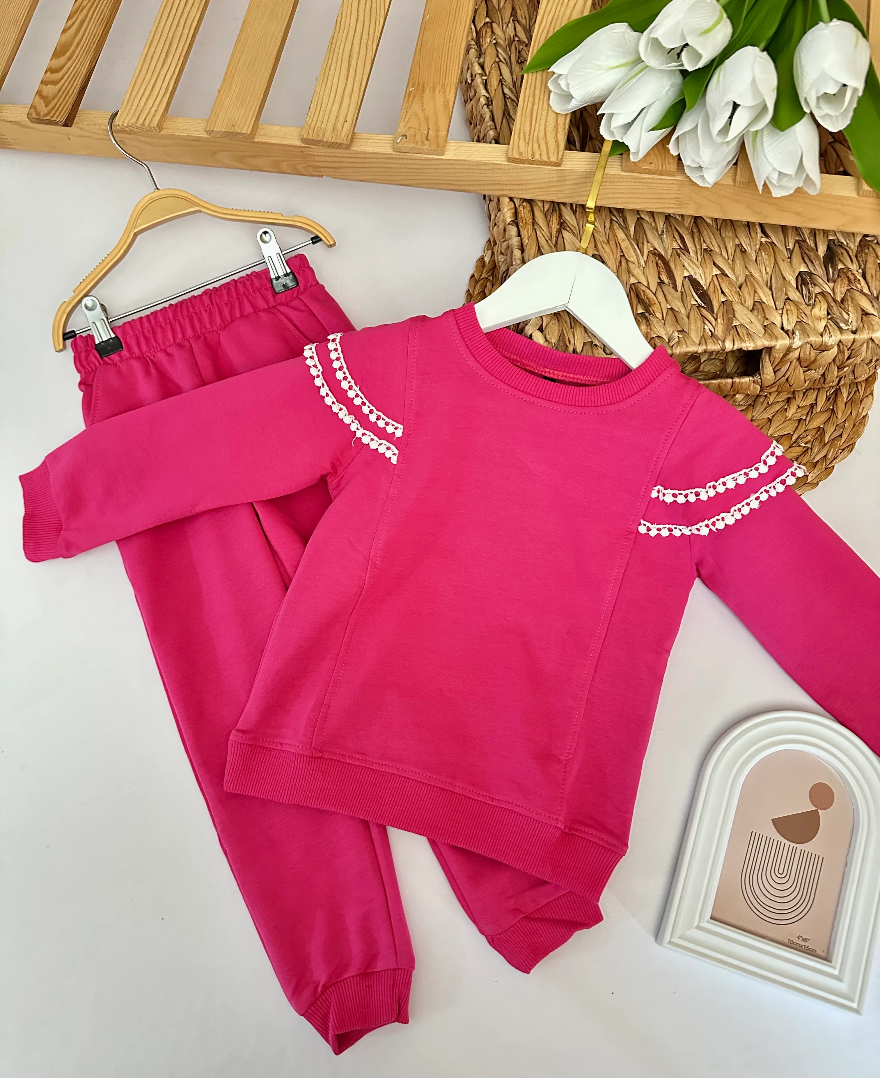 Kız Çocuk Fuşya Kolu Fırfırlı Alt-Üst Takım 