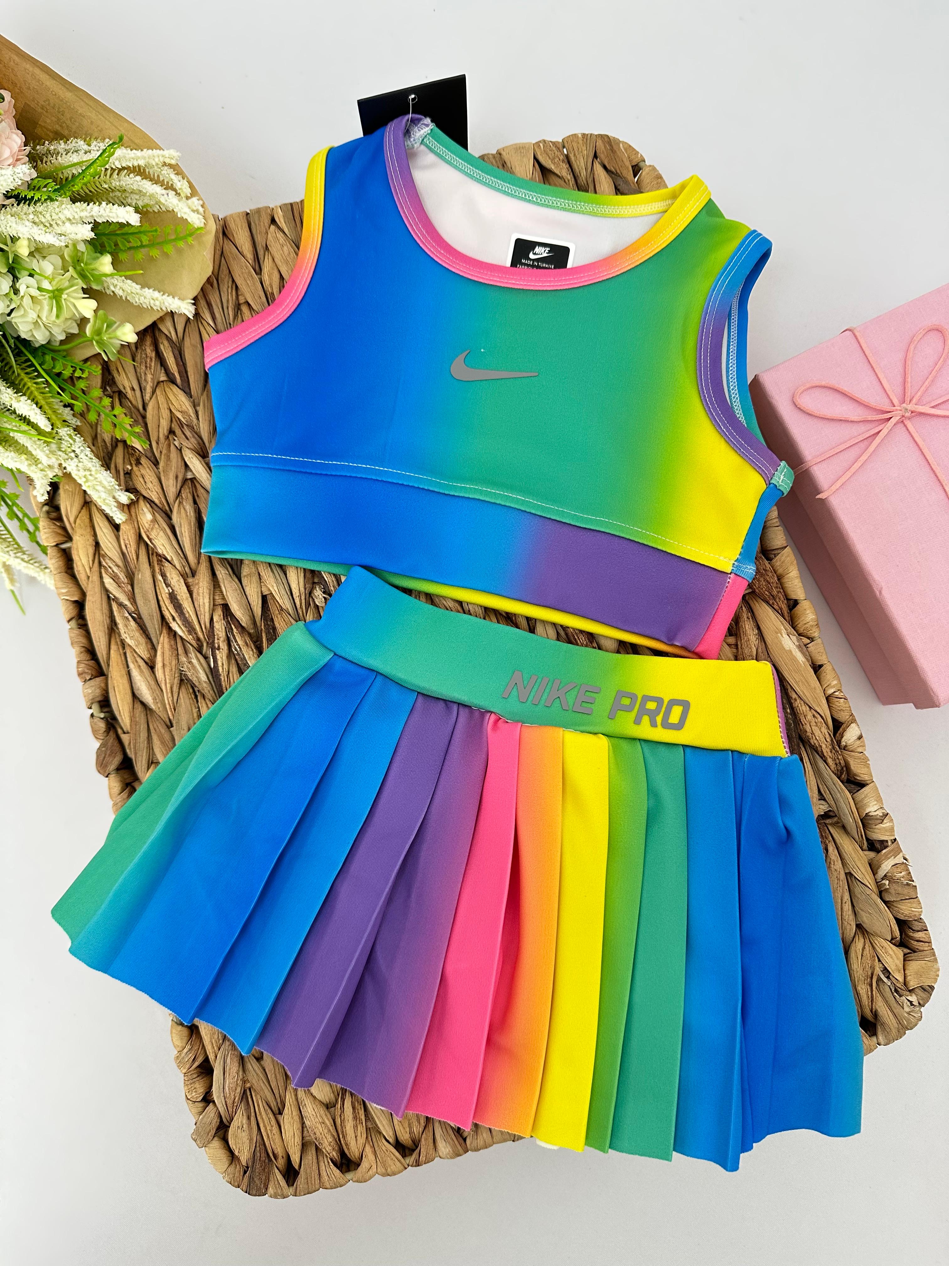 Gökkuşağı Renkli Nike Pro Crop Şort Etek Mayo