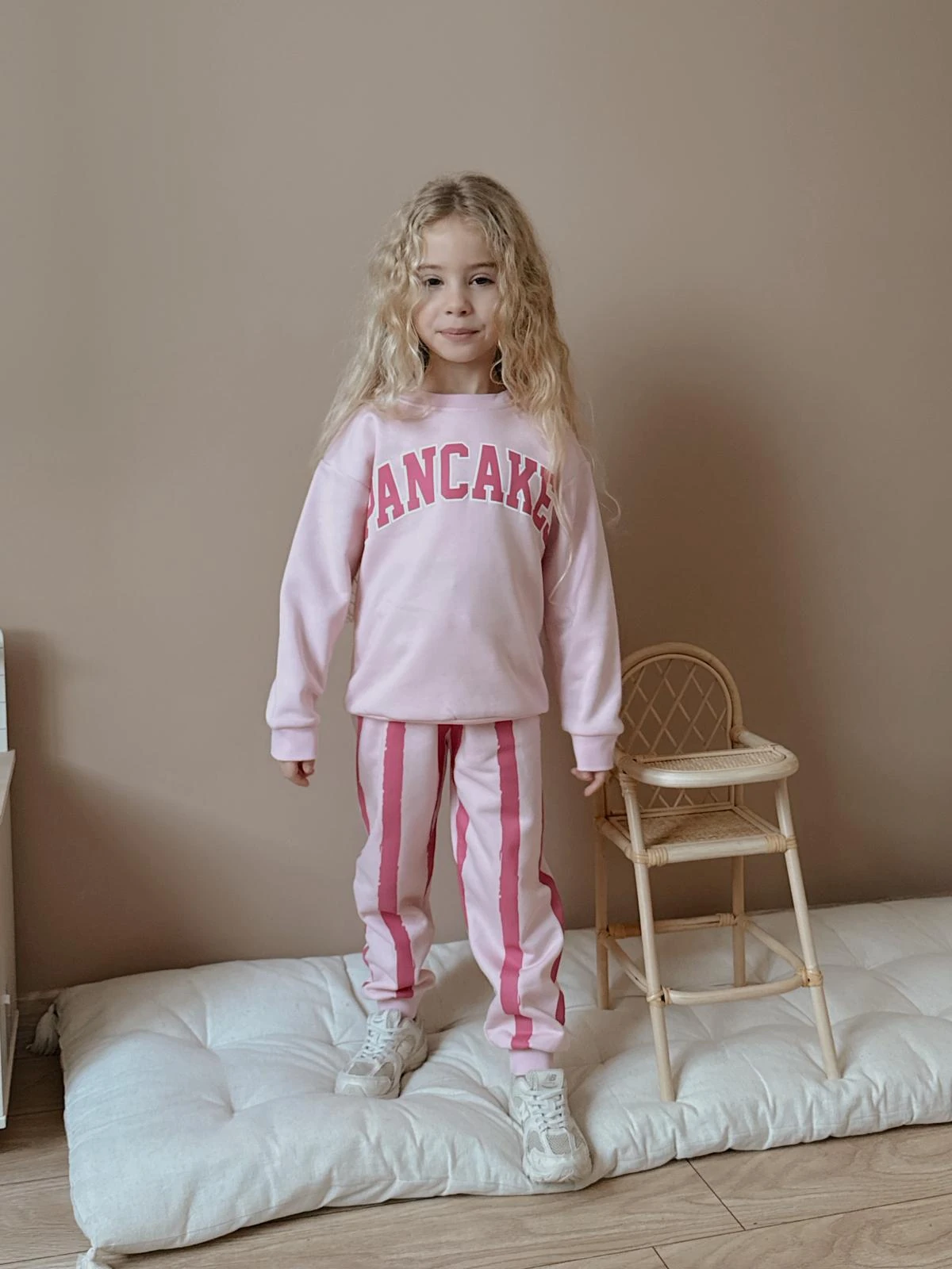 Kız Çocuk Pembe Pancake Desenli Alt-Üst Takım