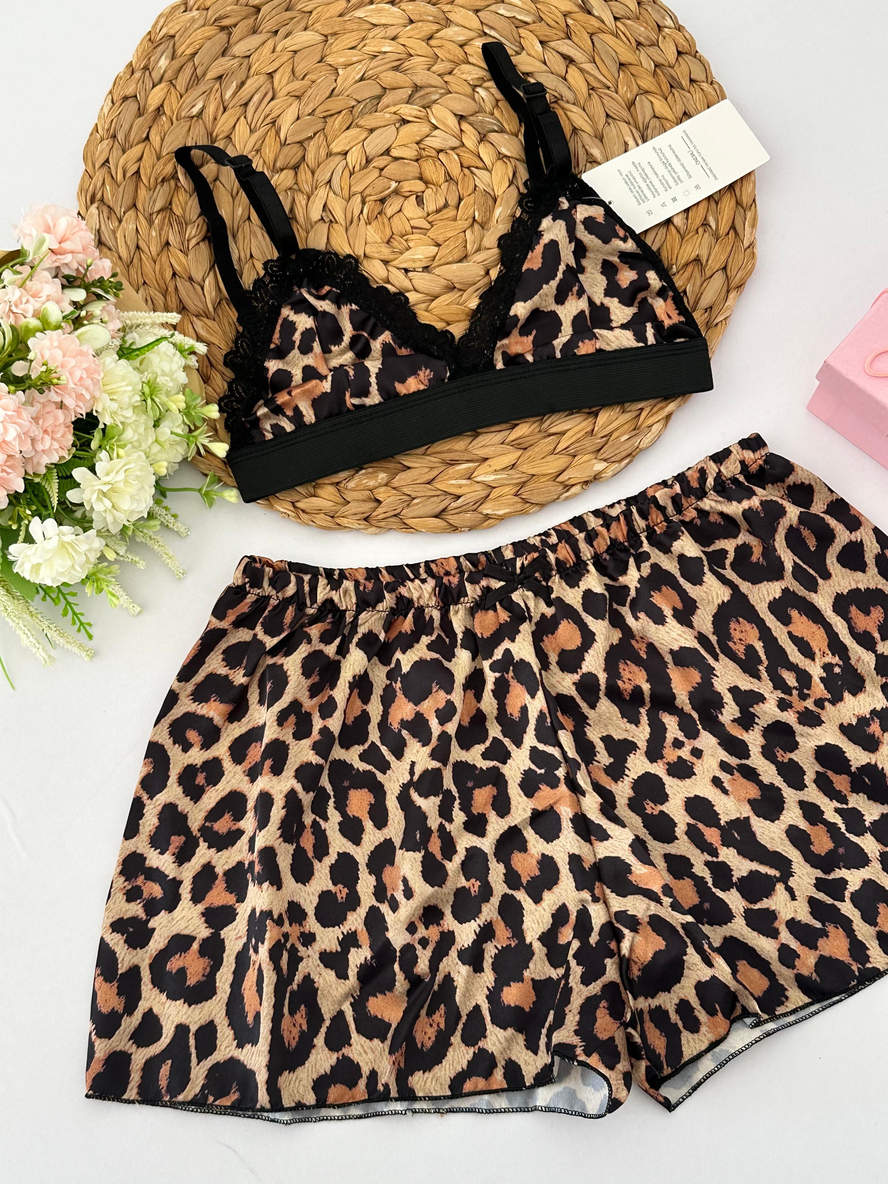 Leopar Desenli Saten Şortlu Kadın Pijama Takımı