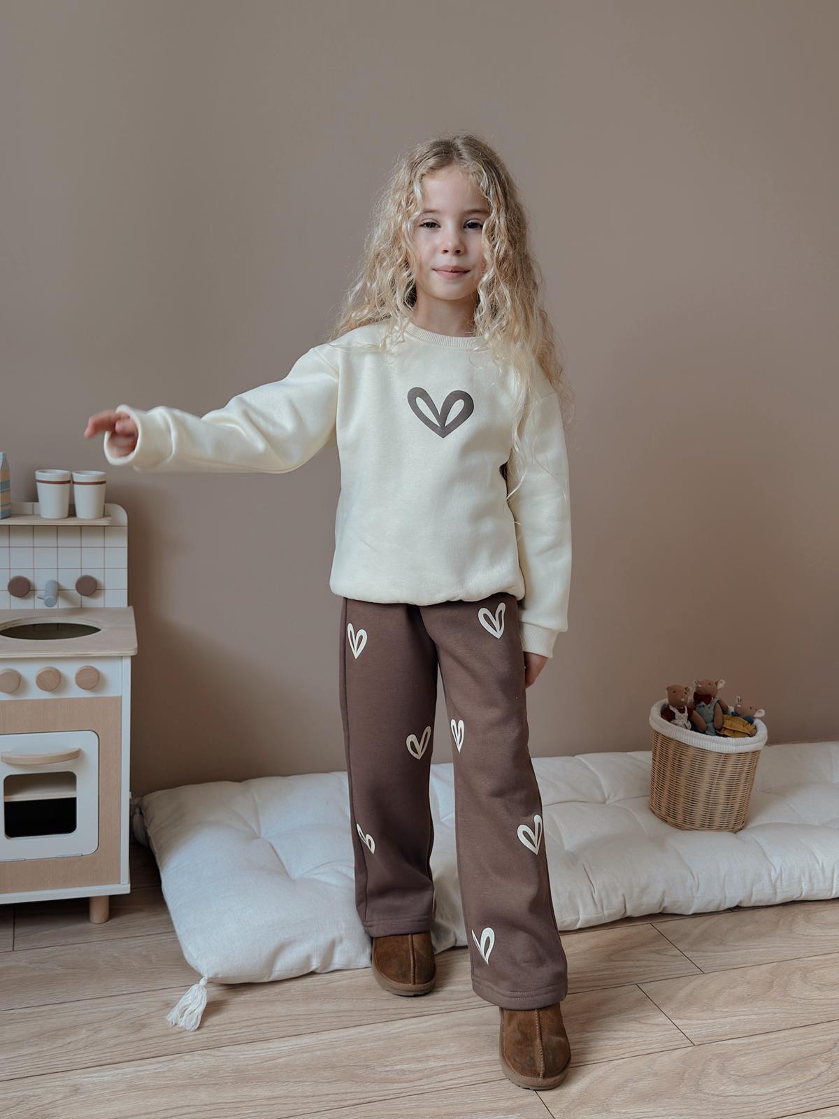 Kız Çocuk Bej Kalp Desenli Alt-Üst Takım