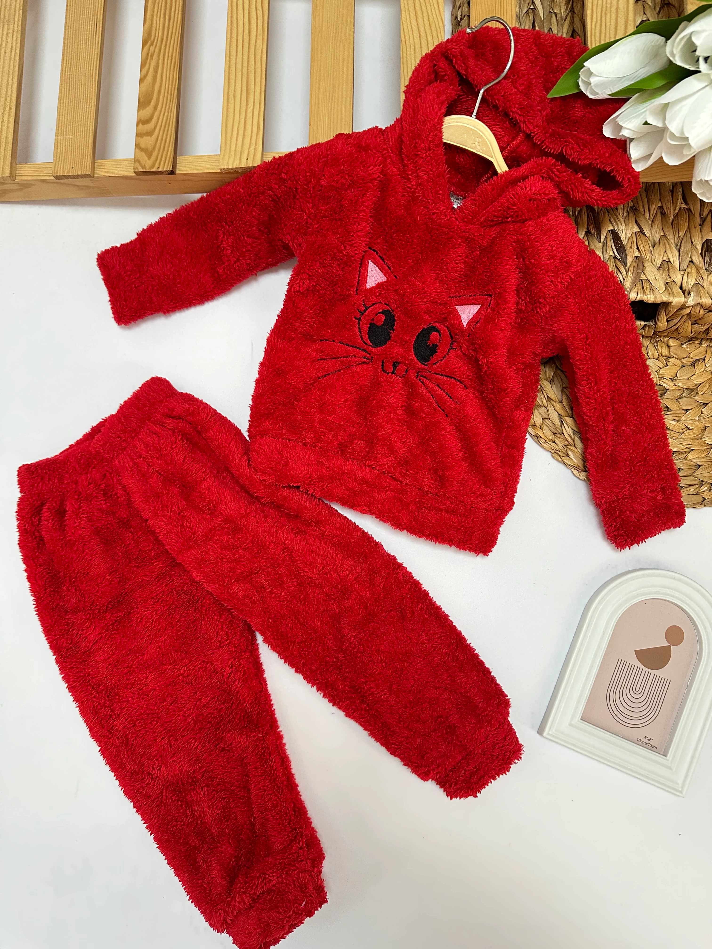 Kız Çocuk  Kırmızı  Kedili Peluş Takım