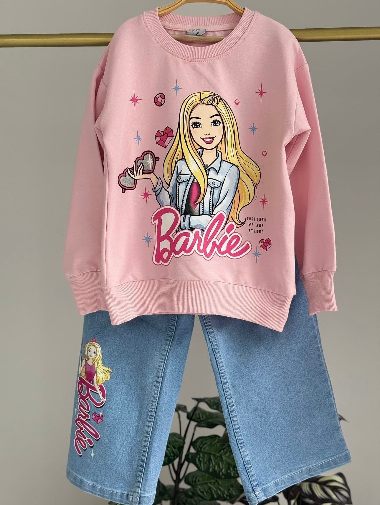 Kız Çocuk Pembe Barbie Kot Pantolon Sweat 2’li Takım 
