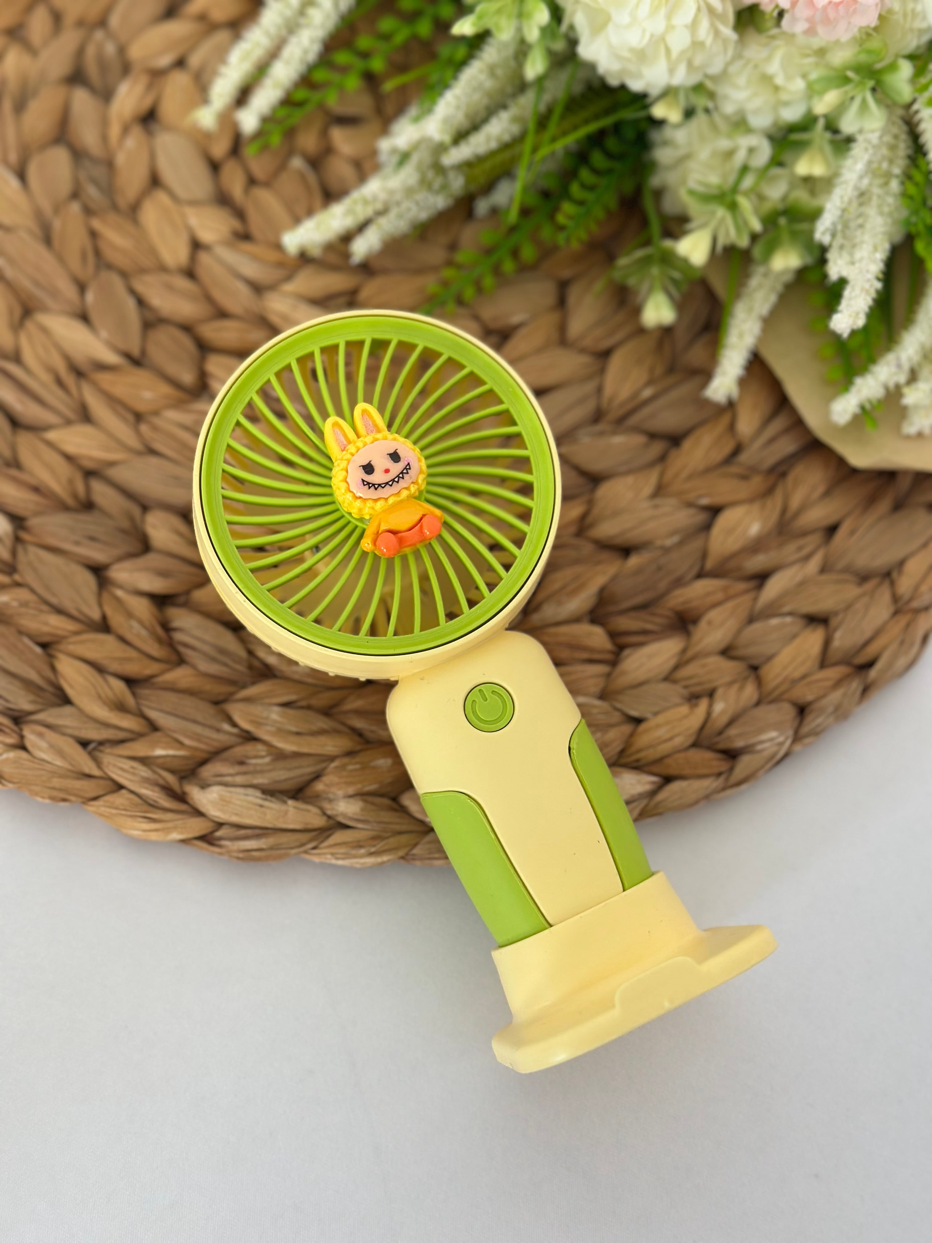 Sarı Yeşil Labubu Şarjlı Mini Fan