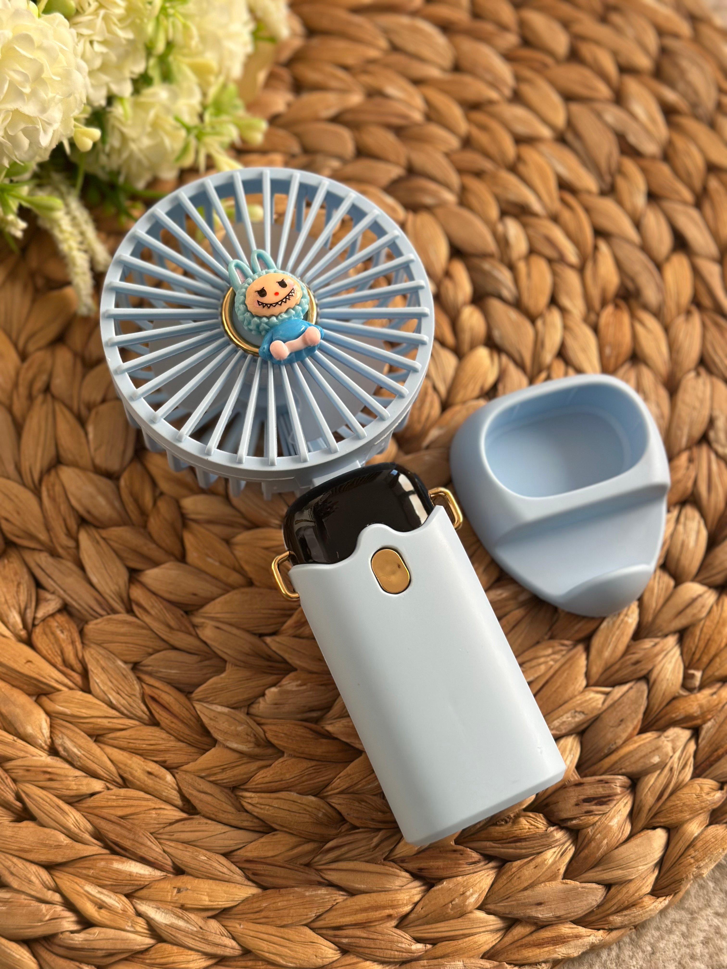 Mavi Labubu Şarjlı Telefon Tutuculu Mini Fan