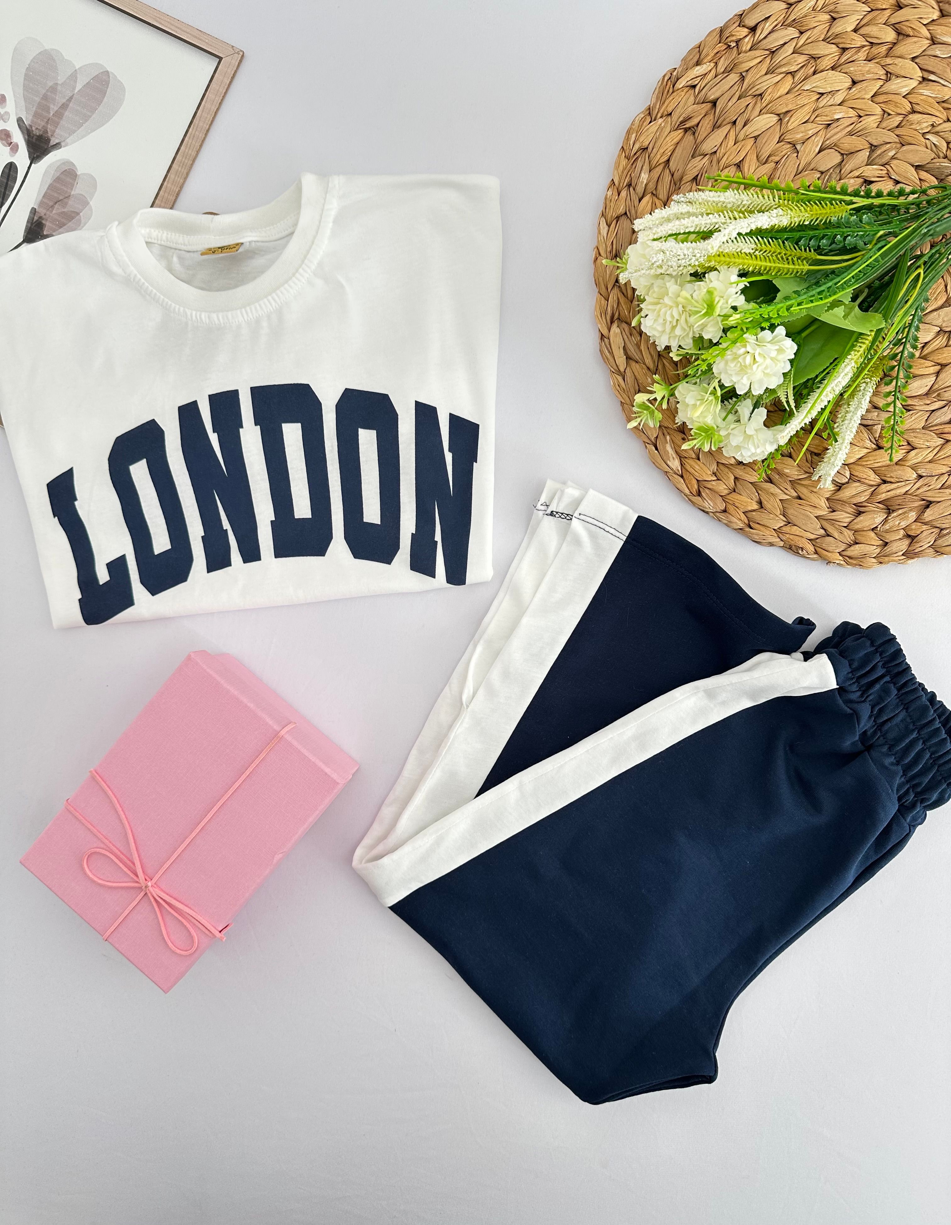 Kız Çocuk Lacivert London Paçası Yırtmaçlı Takım