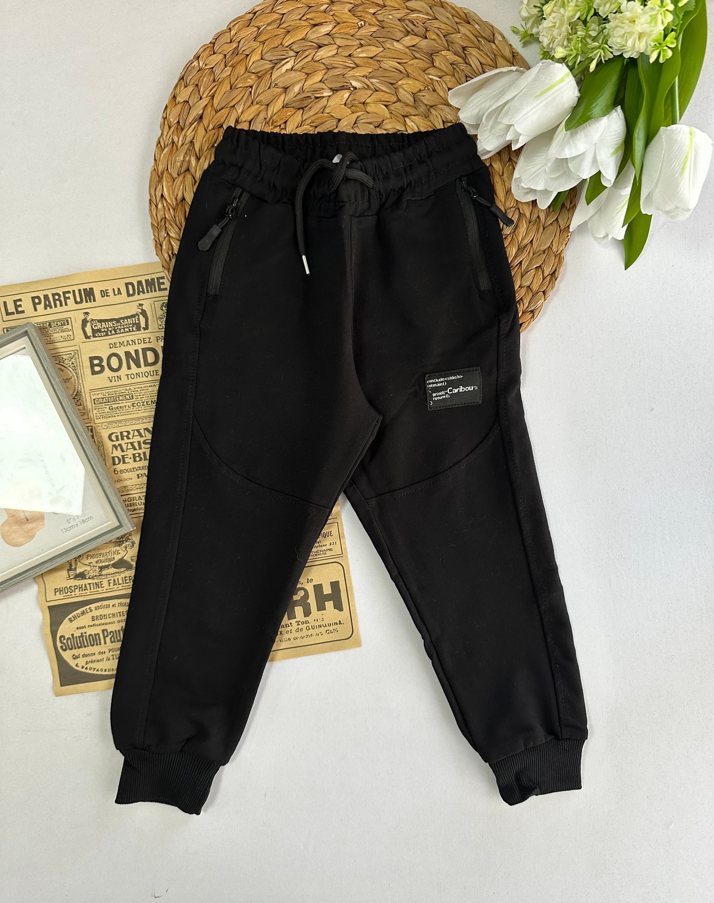 Siyah Renk Fermuarlı Eşofman Altı