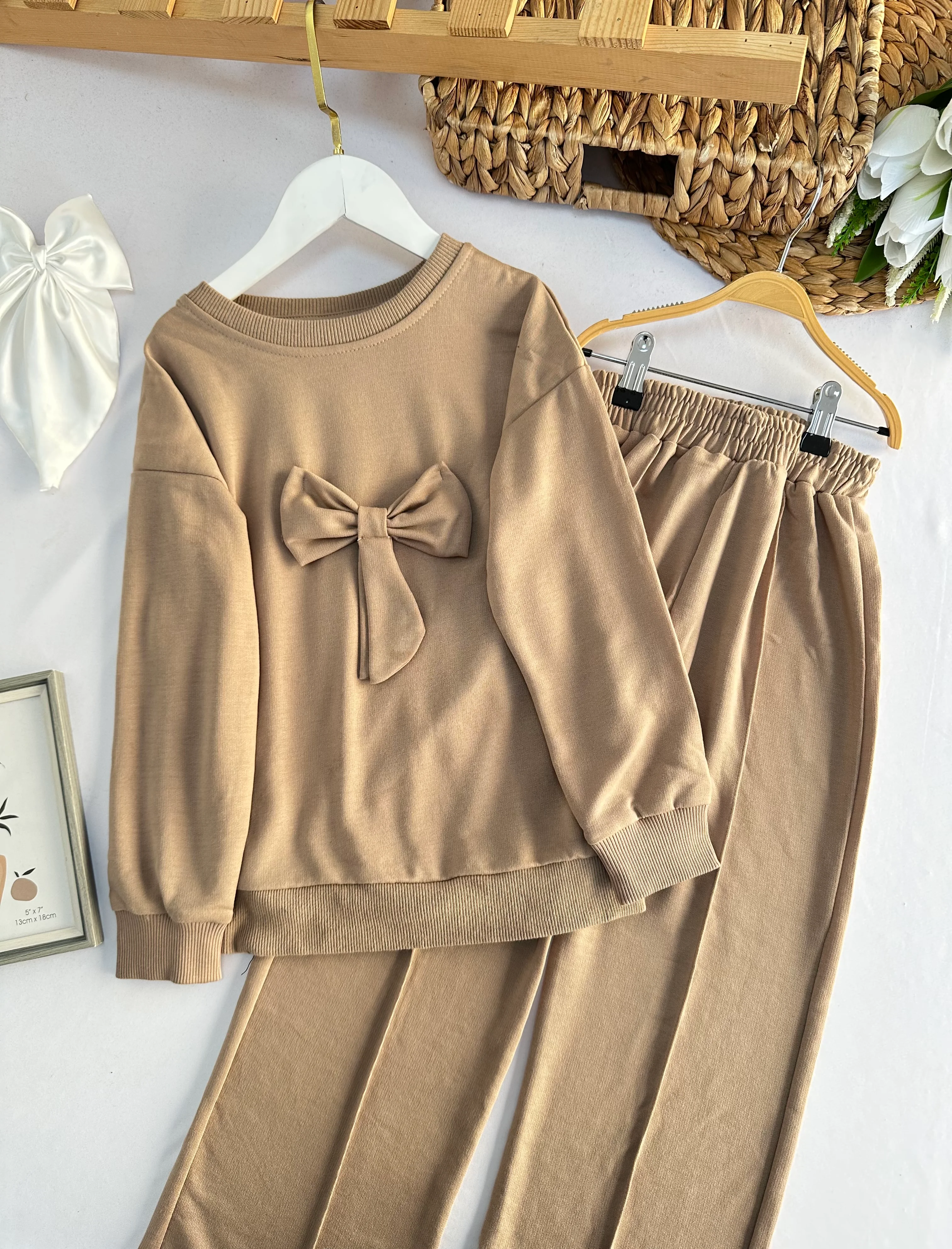 Kız Çocuk Vizon Fiyonk Detaylı Takım