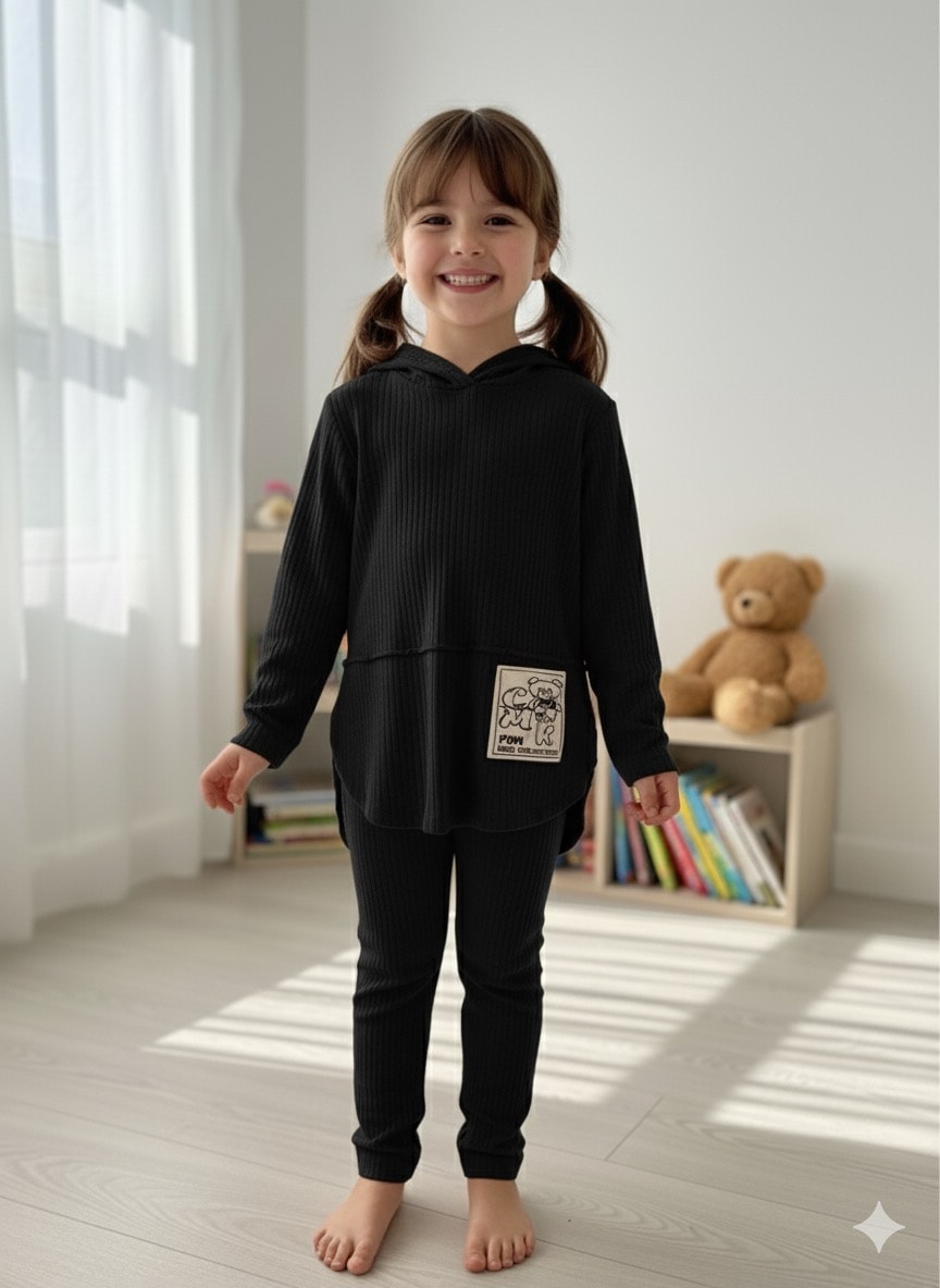 Kız Çocuk Siyah Fitilli Ayıcık Desenli Takım