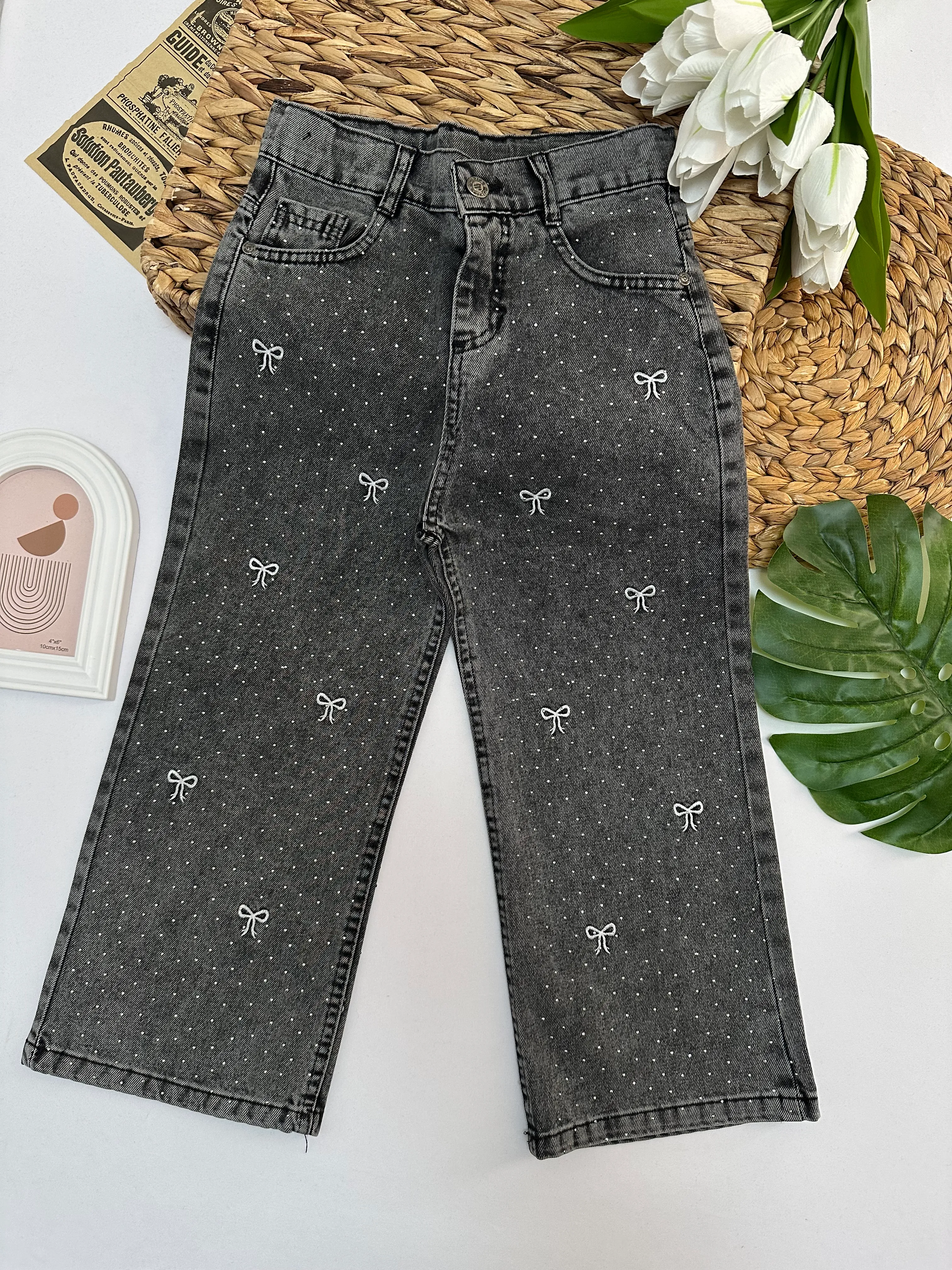Kız Çocuk Gri Taşlı ve Fiyonklu Kot Pantolon
