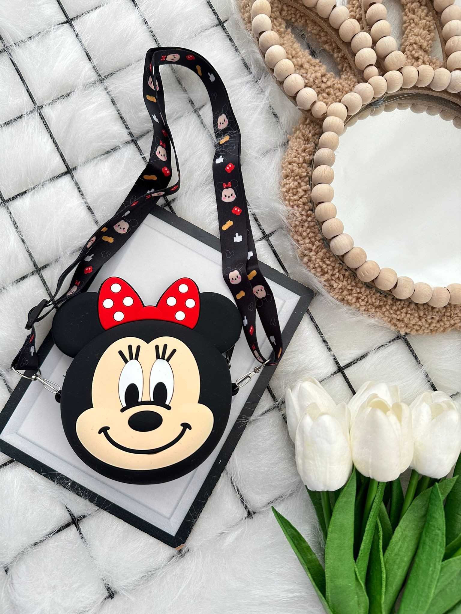 Minnie Mouse Siyah Slikon Çanta