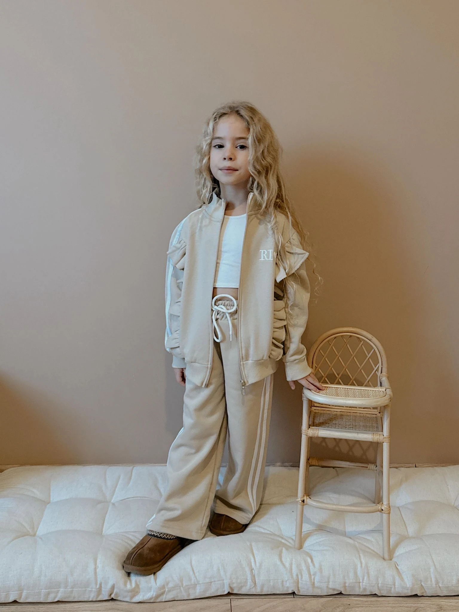 Kız Çocuk Bej Fermuarlı  Rio Takım