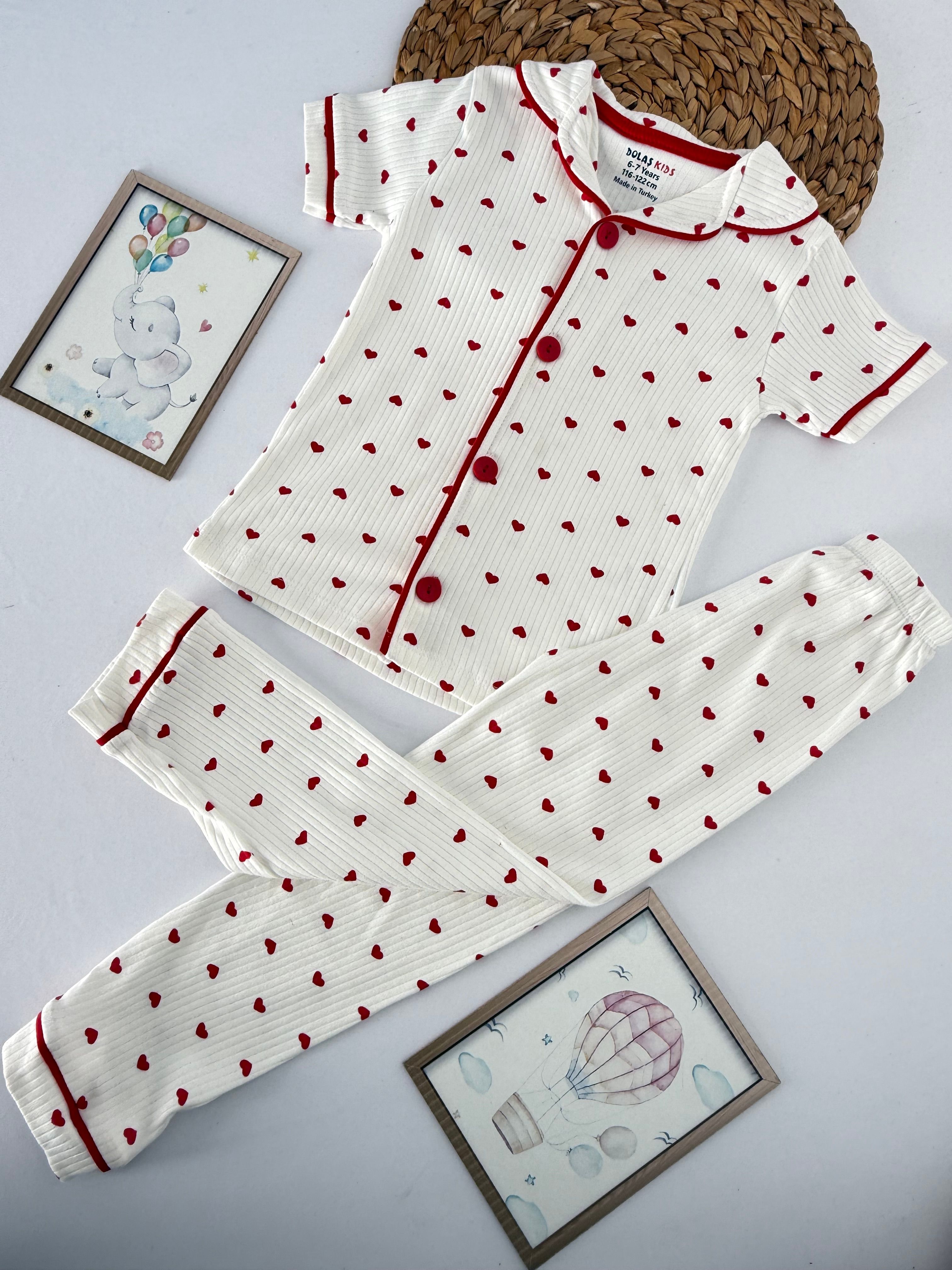 Kız Çocuk Pamuklu Kalp Desenli Pijama Takımı