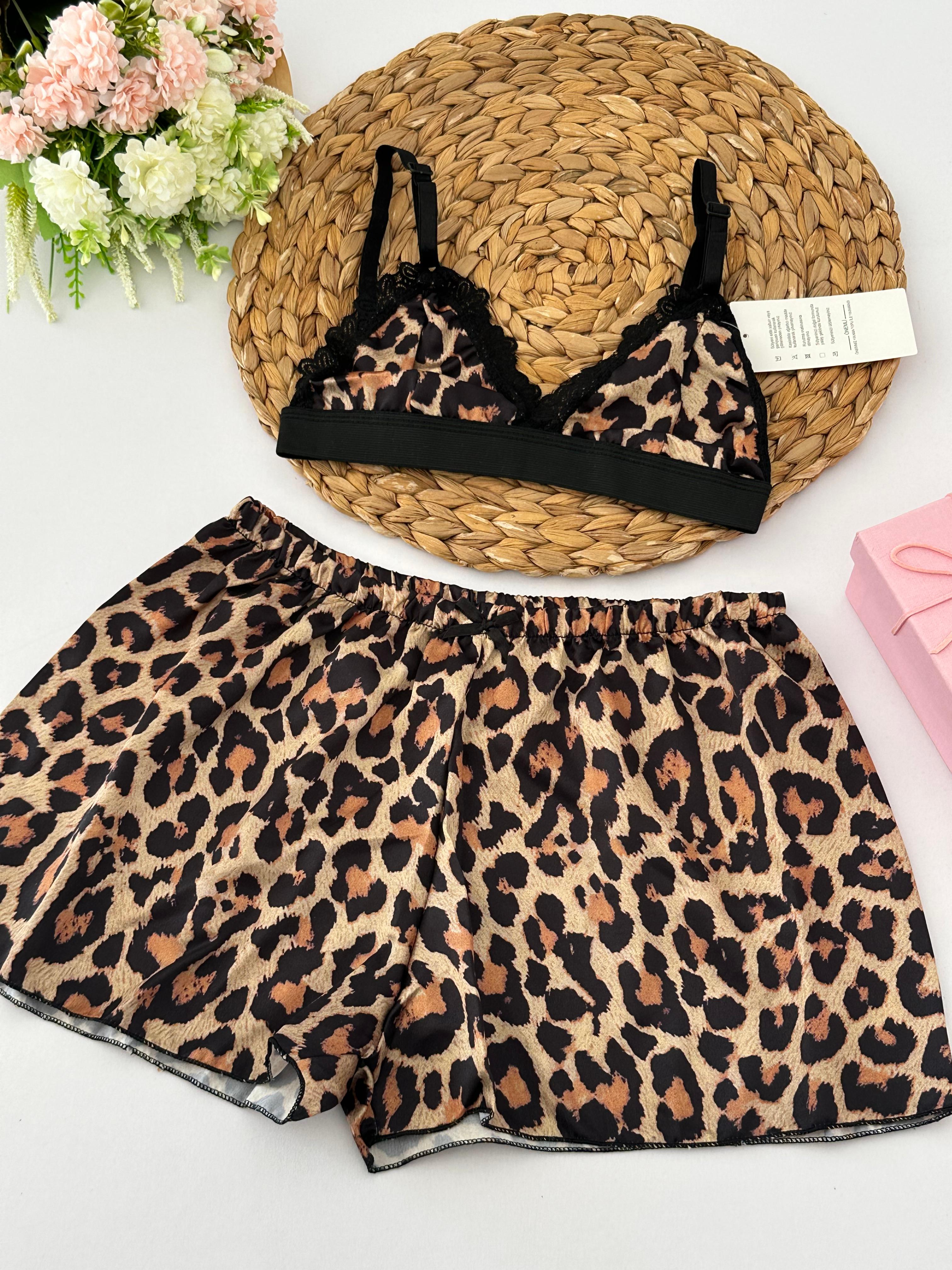 Leopar Desenli Saten Şortlu Kadın Pijama Takımı