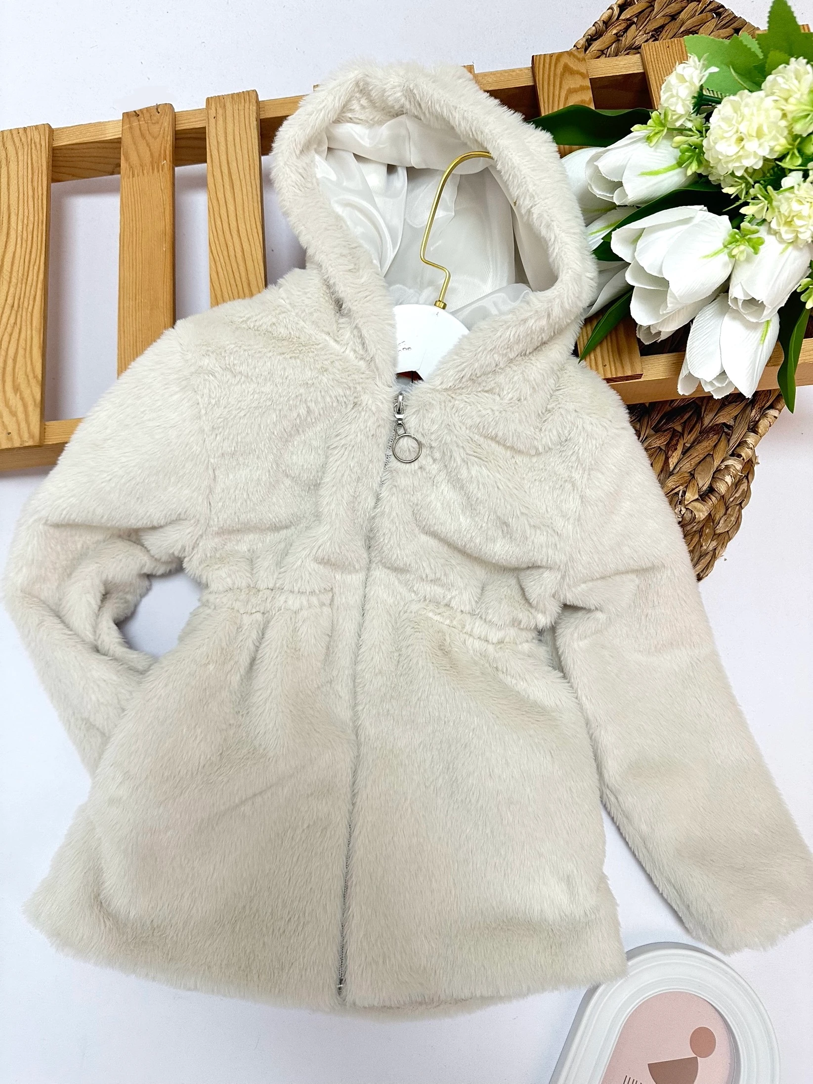 Kız Çocuk Ekru Peluş Kürk Mont