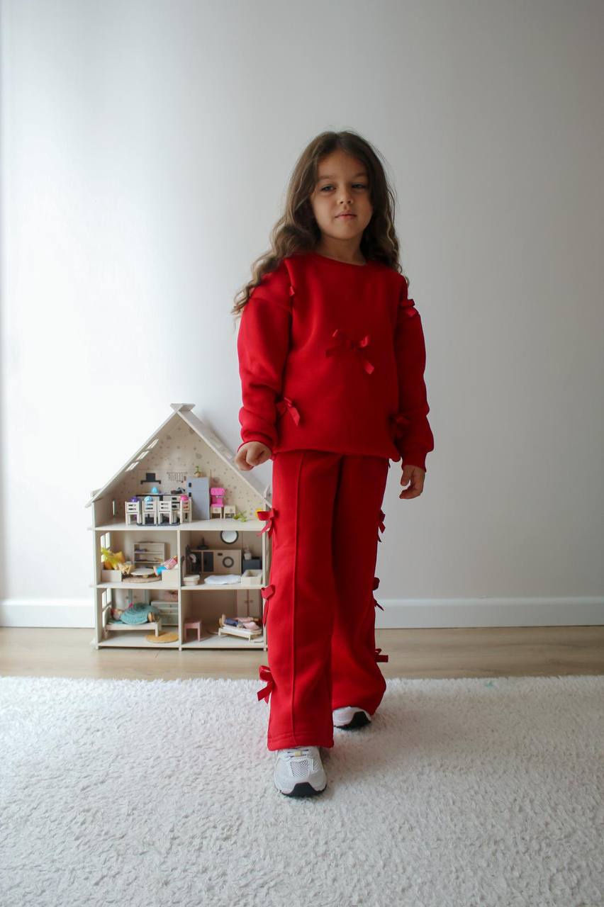 Kız Çocuk Kırmızı Fiyonklu Alt-Üst Takım