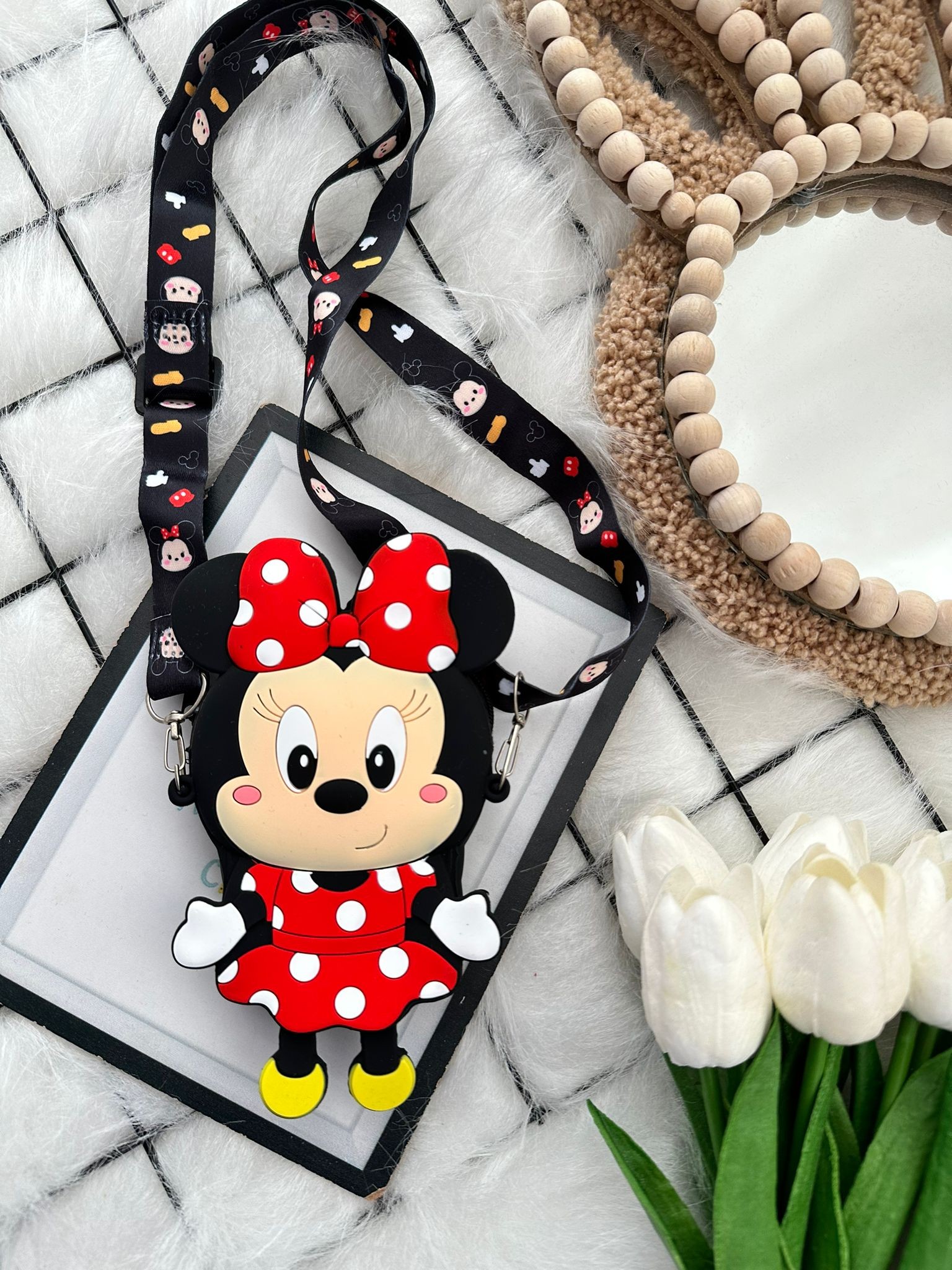 Kırmızı Minnie Mouse Slikon Çanta