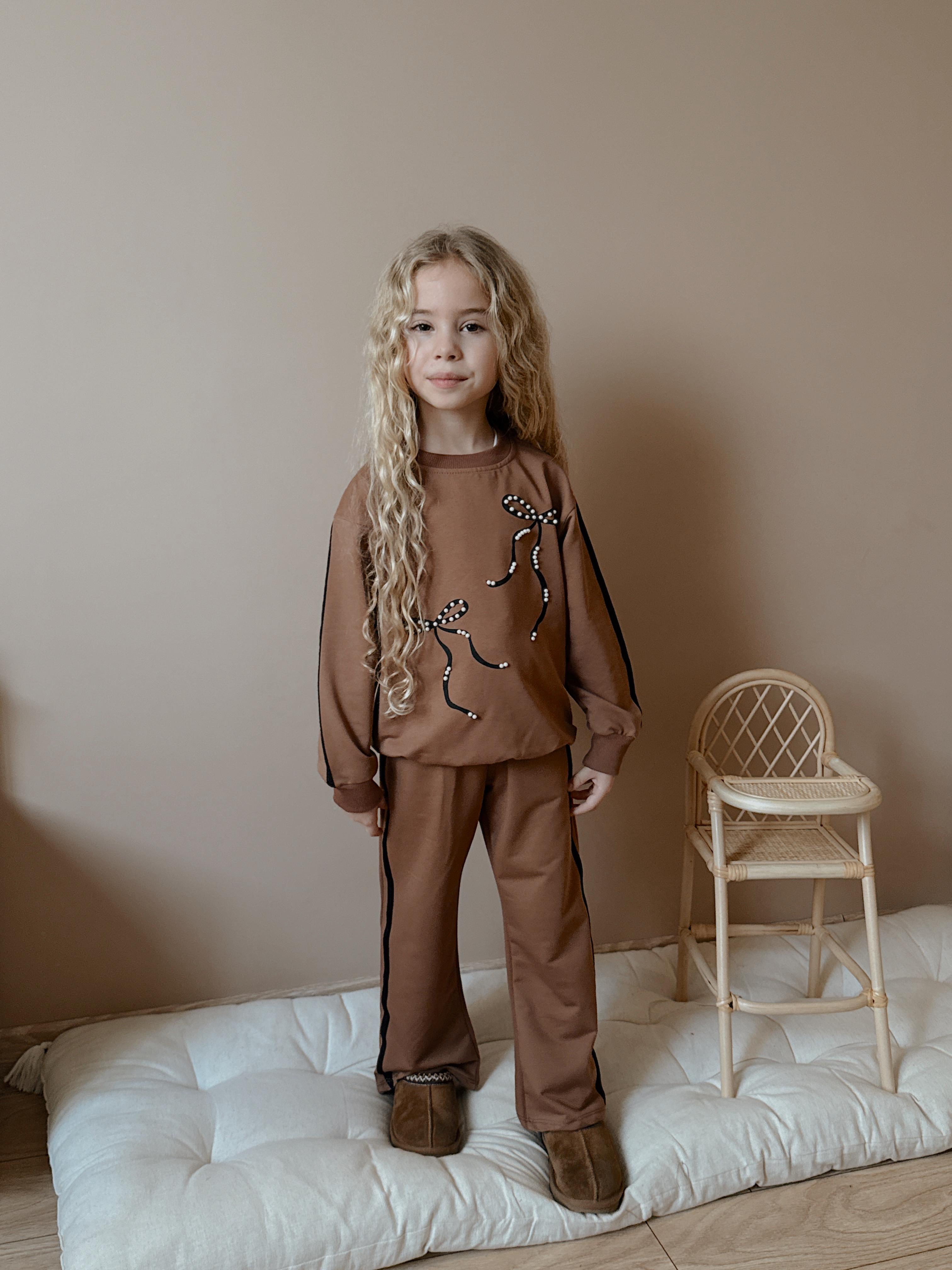 Kız Çocuk Kahverengi İnci Fiyonk Takım
