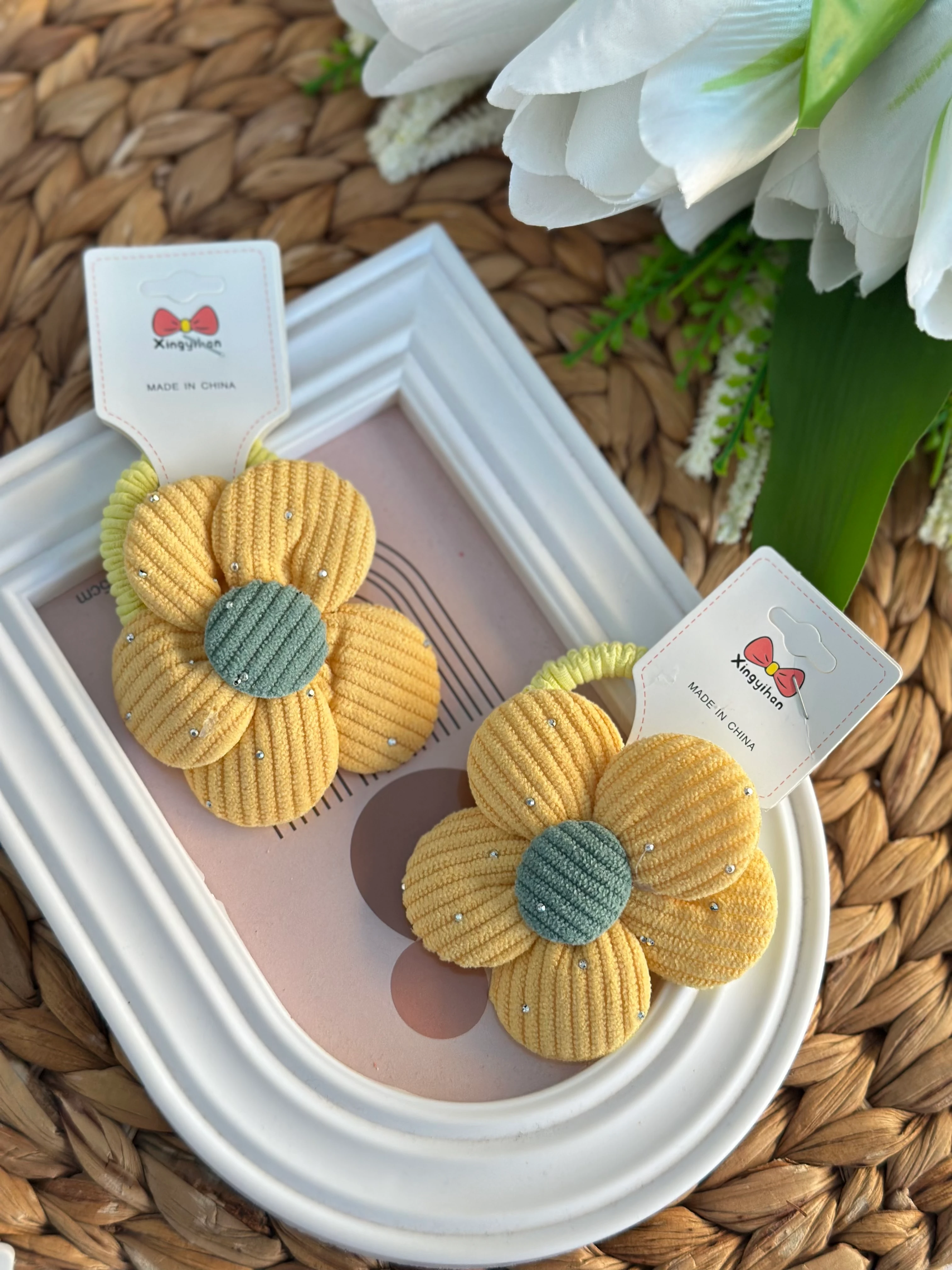 Sarı Taşlı Papatya 2'li  Lastik Toka