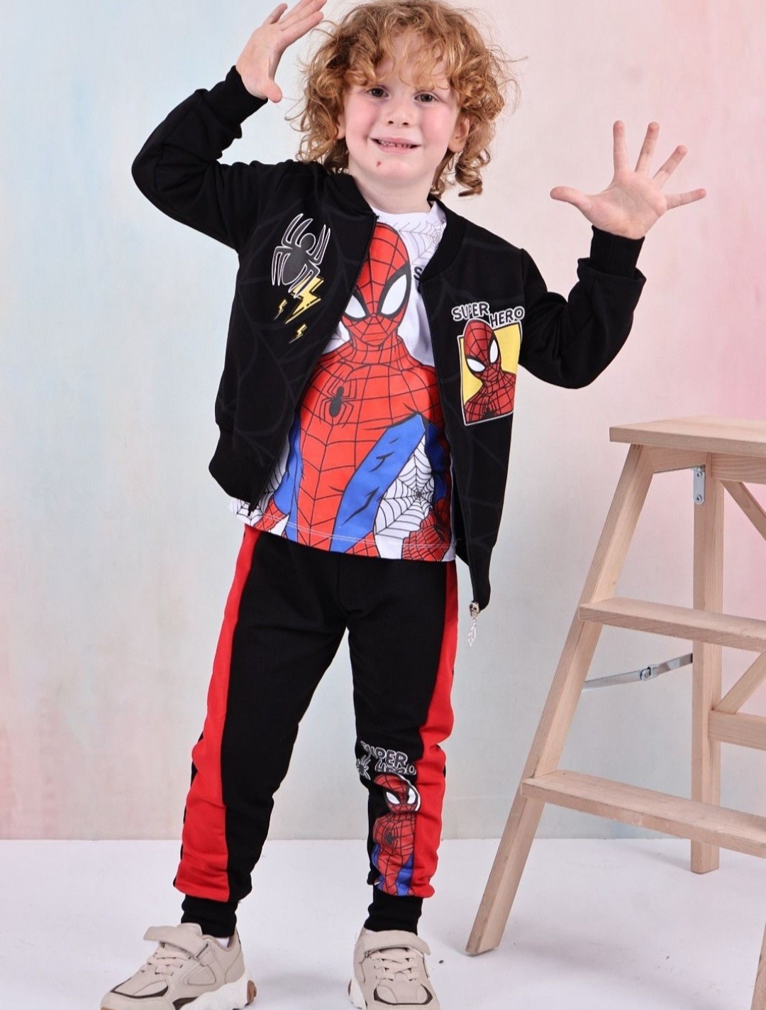 Erkek Çocuk Siyah Spiderman Baskılı 3'lü Takım