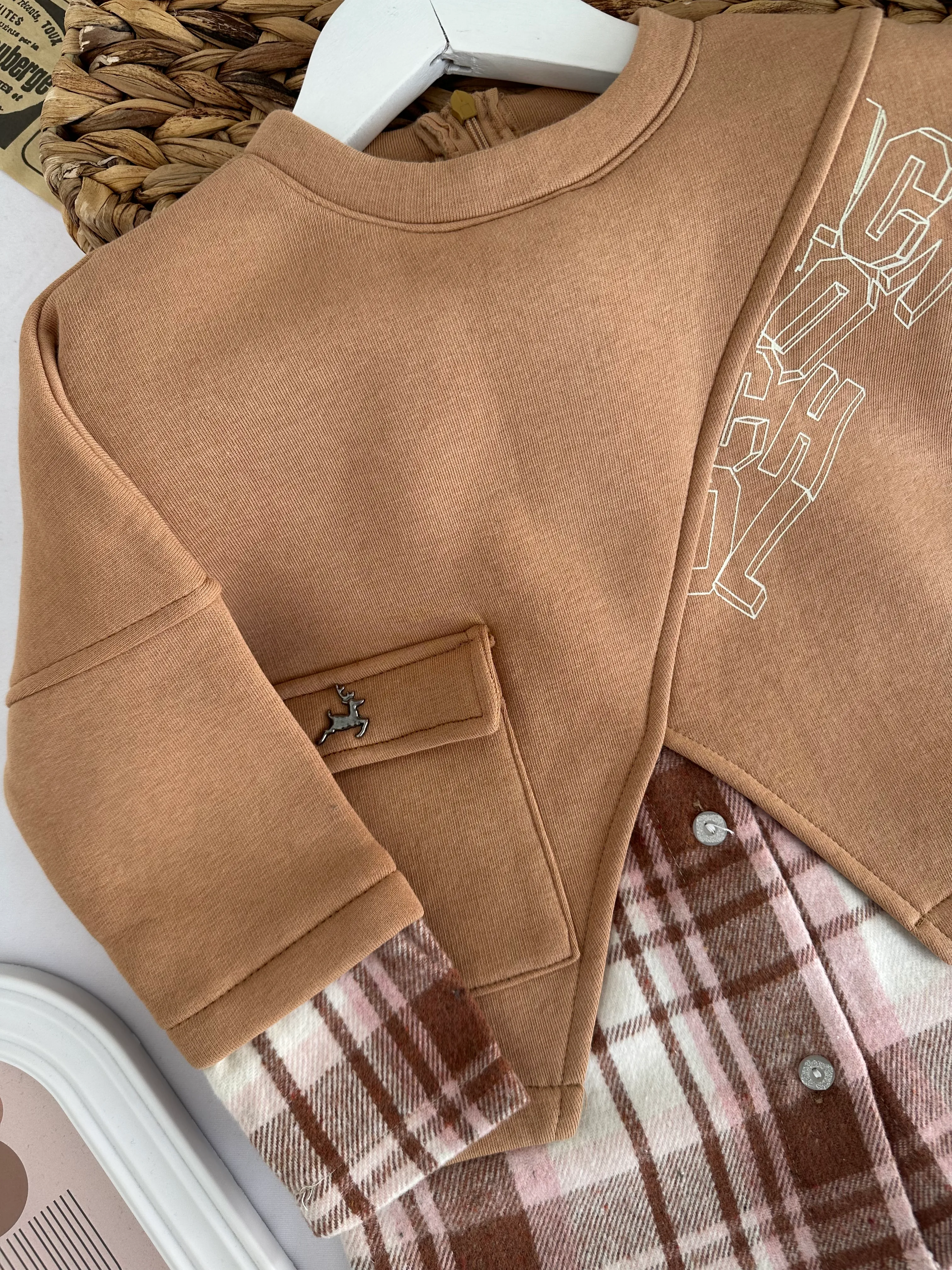 Kız Çocuk Kahverengi Gömlek Detaylı Sweat